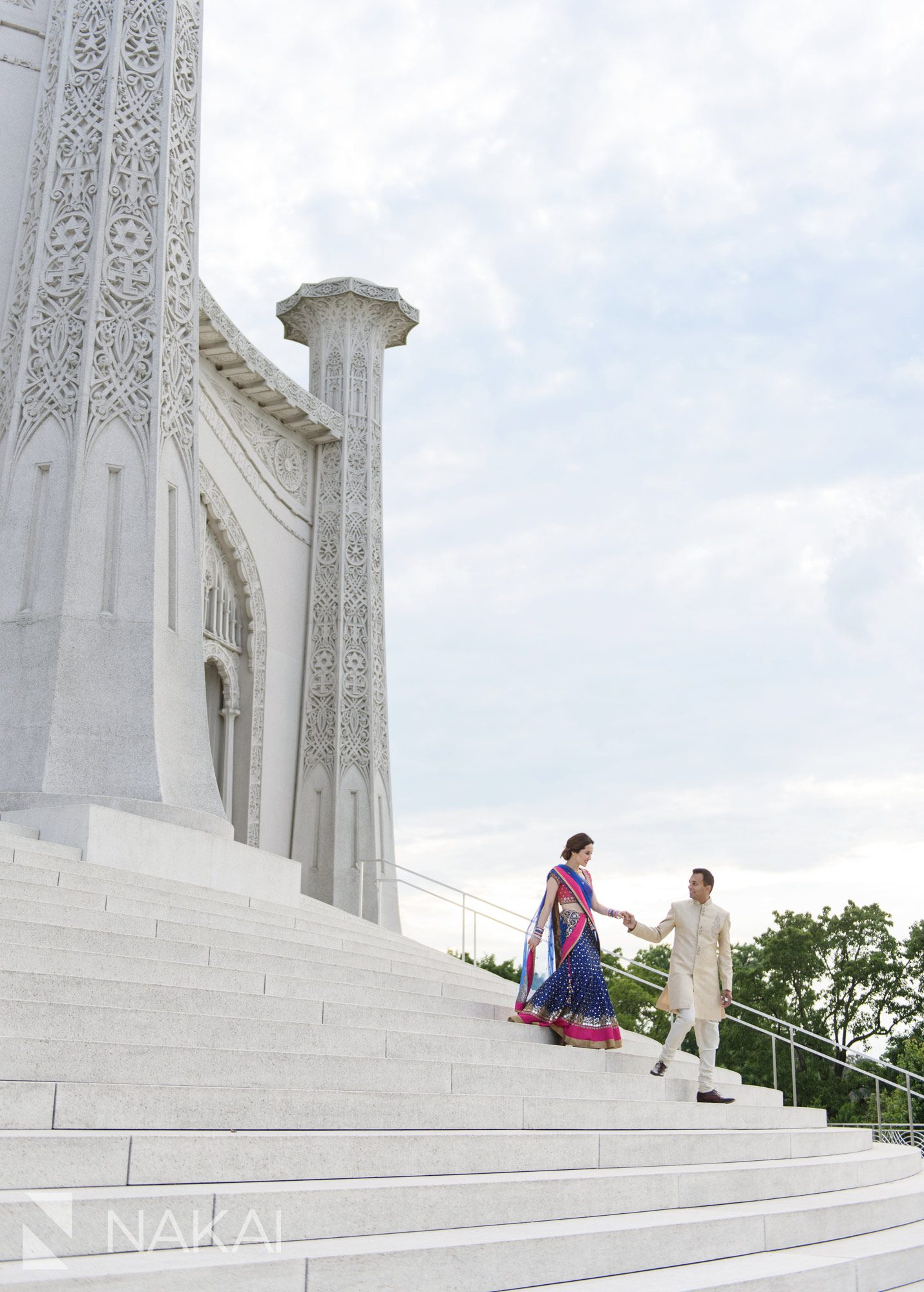 amazing Chicago engagement pictures bahai temple