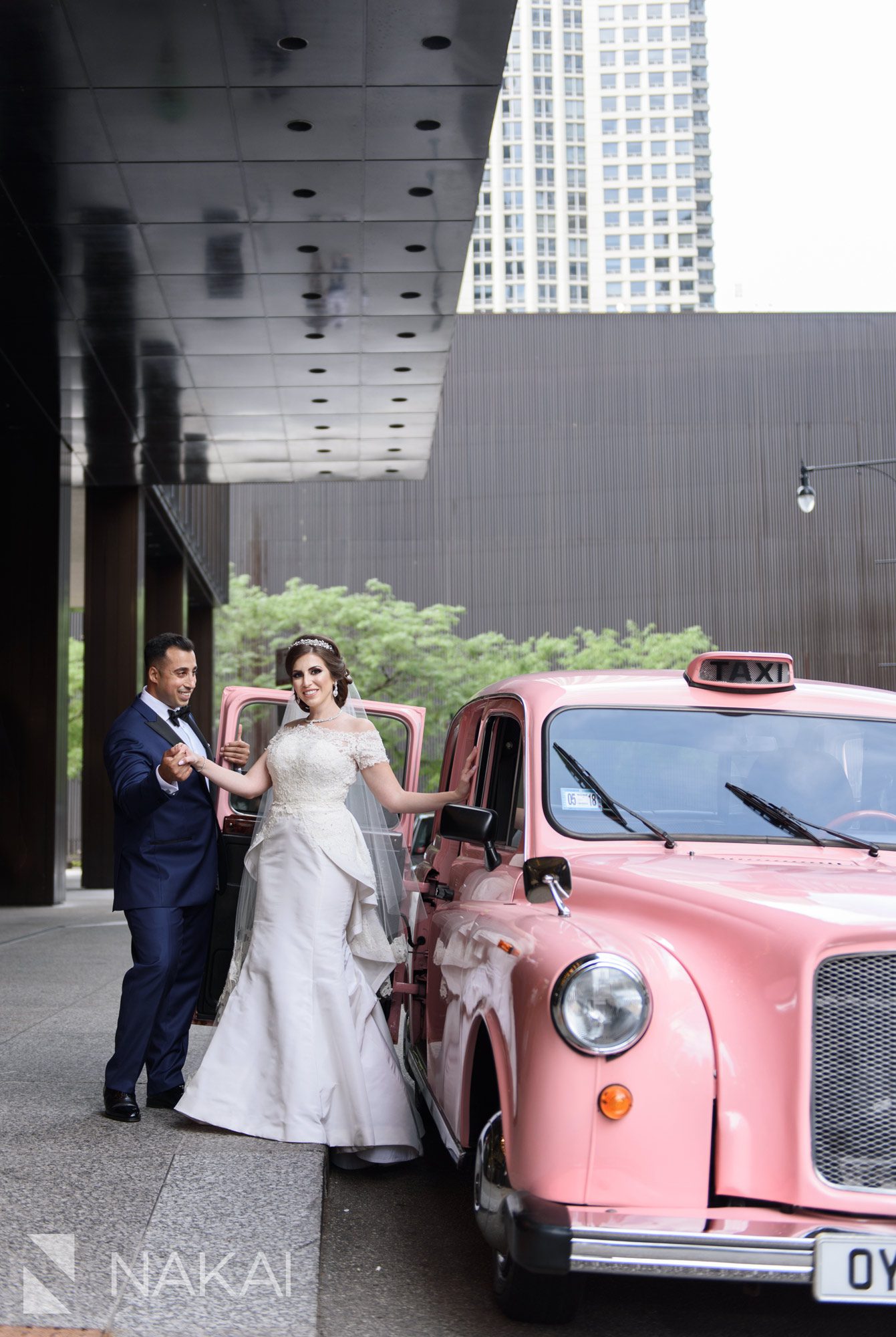 best Chicago luxury wedding photographer photos Langham