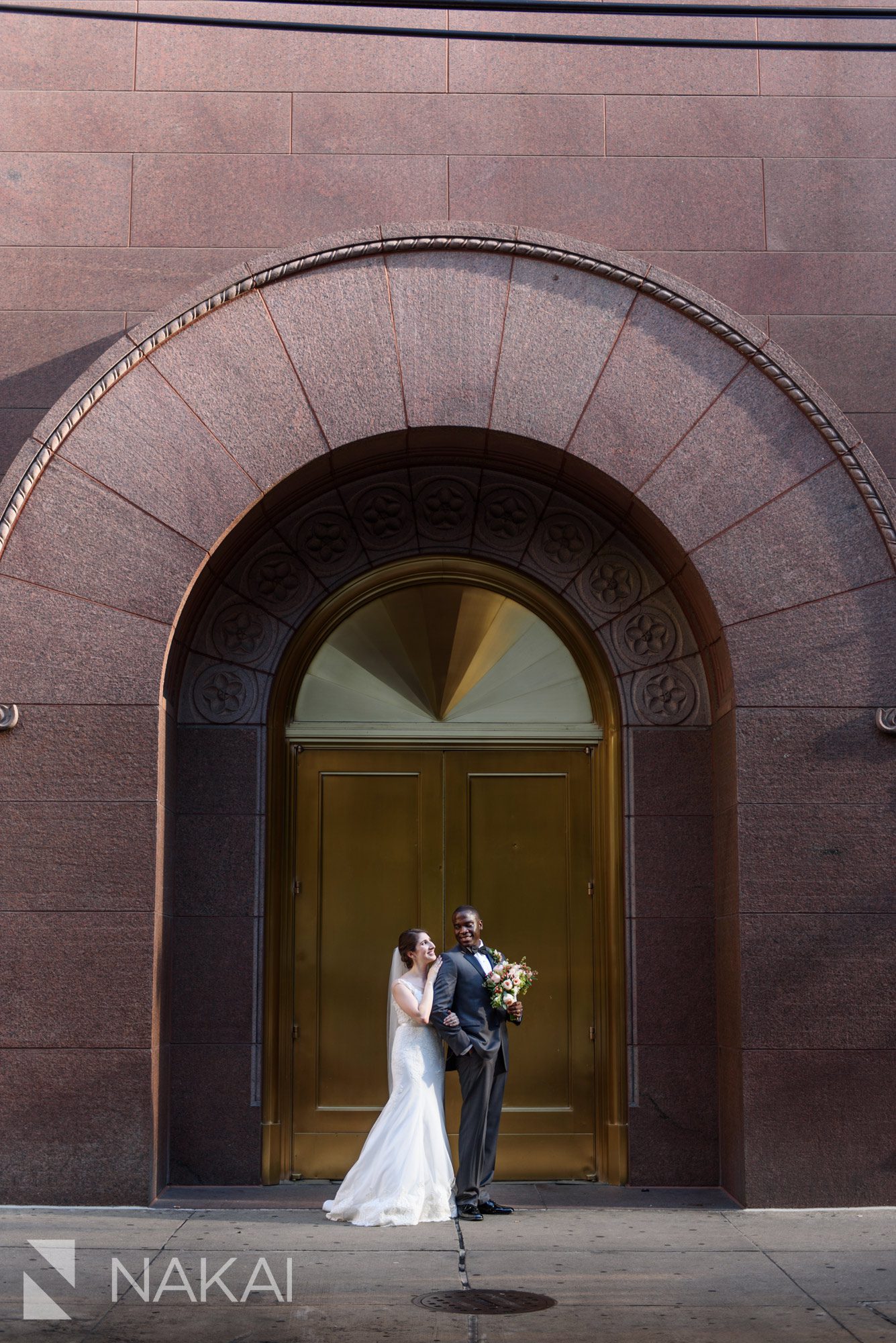 Harold Washington library wedding photo bride groom