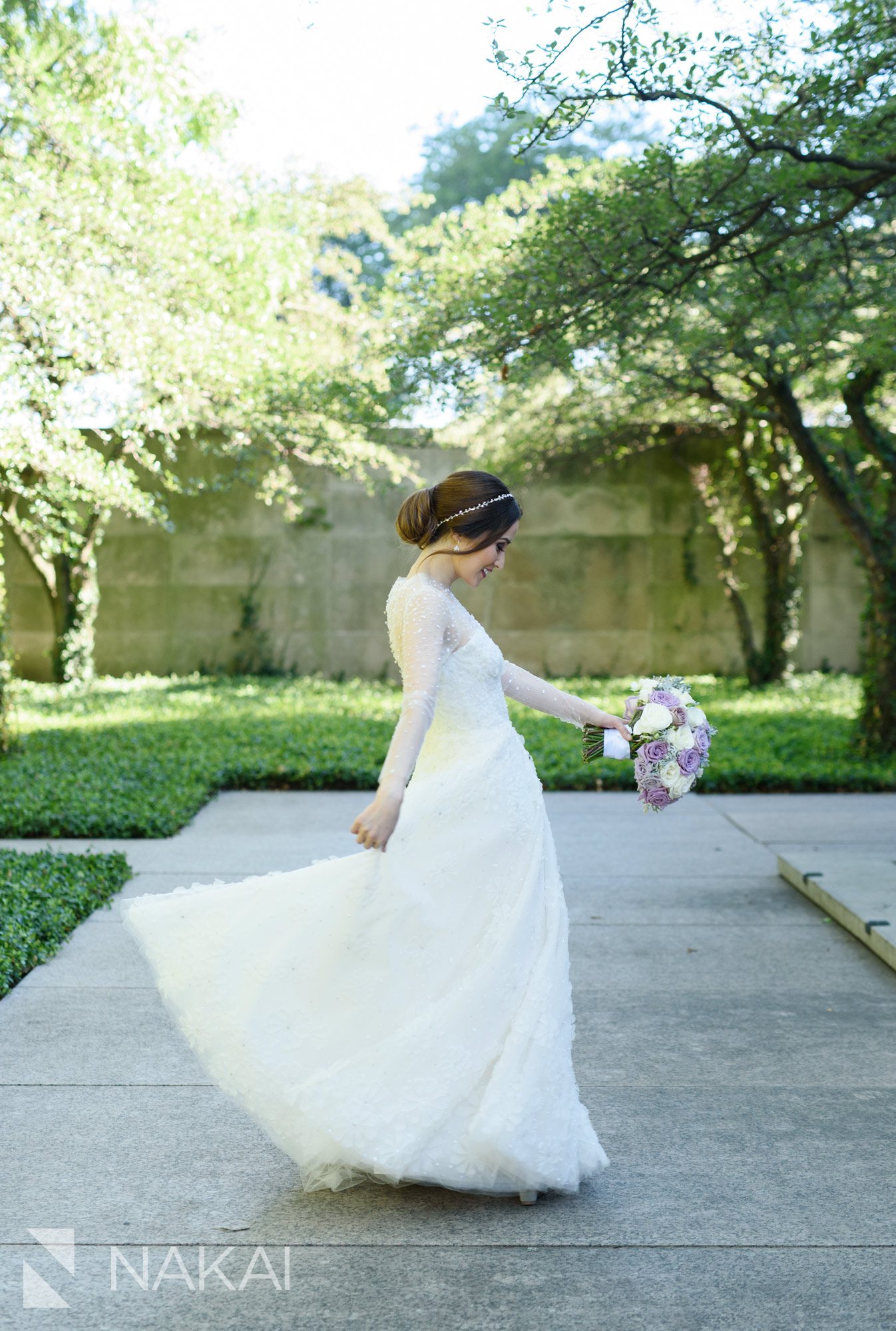 art institute Chicago wedding photos