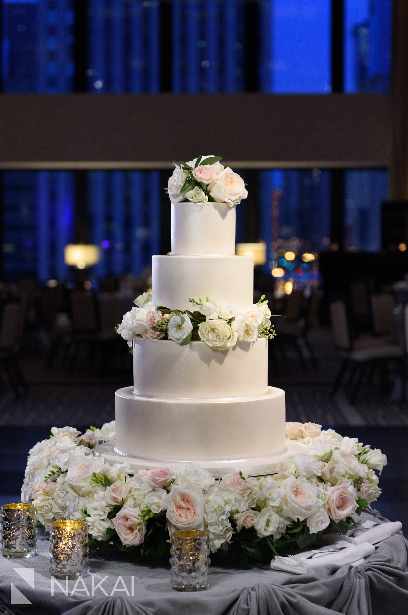 langham Chicago wedding reception pictures cake