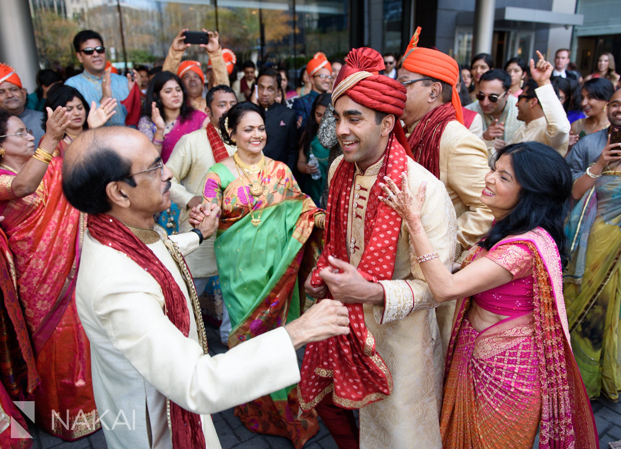 indian hindu chicago wedding photos loews hotel 