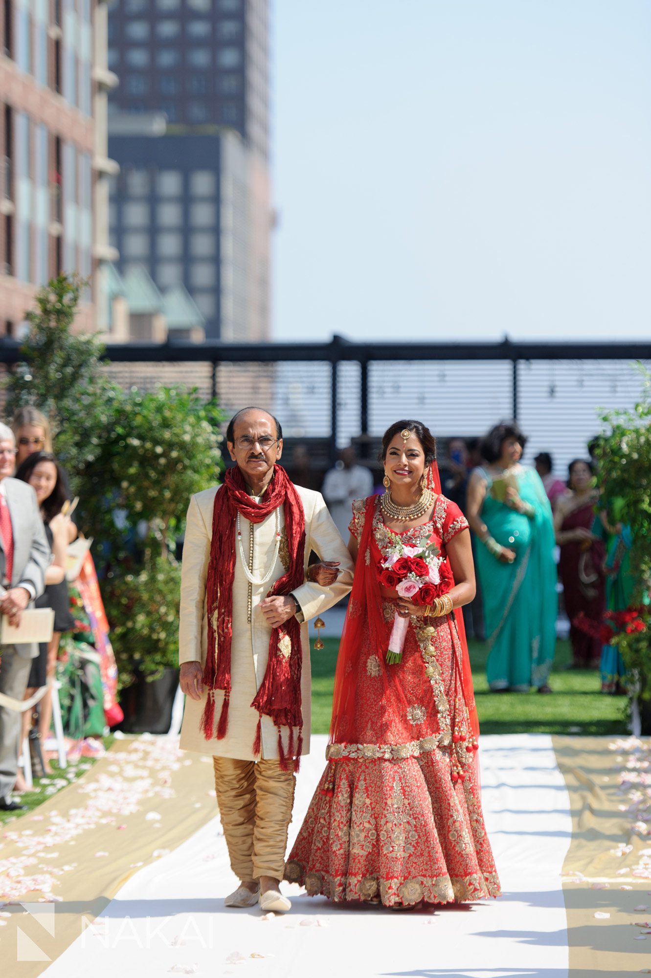 chicago loews hotel wedding photos indian hindu