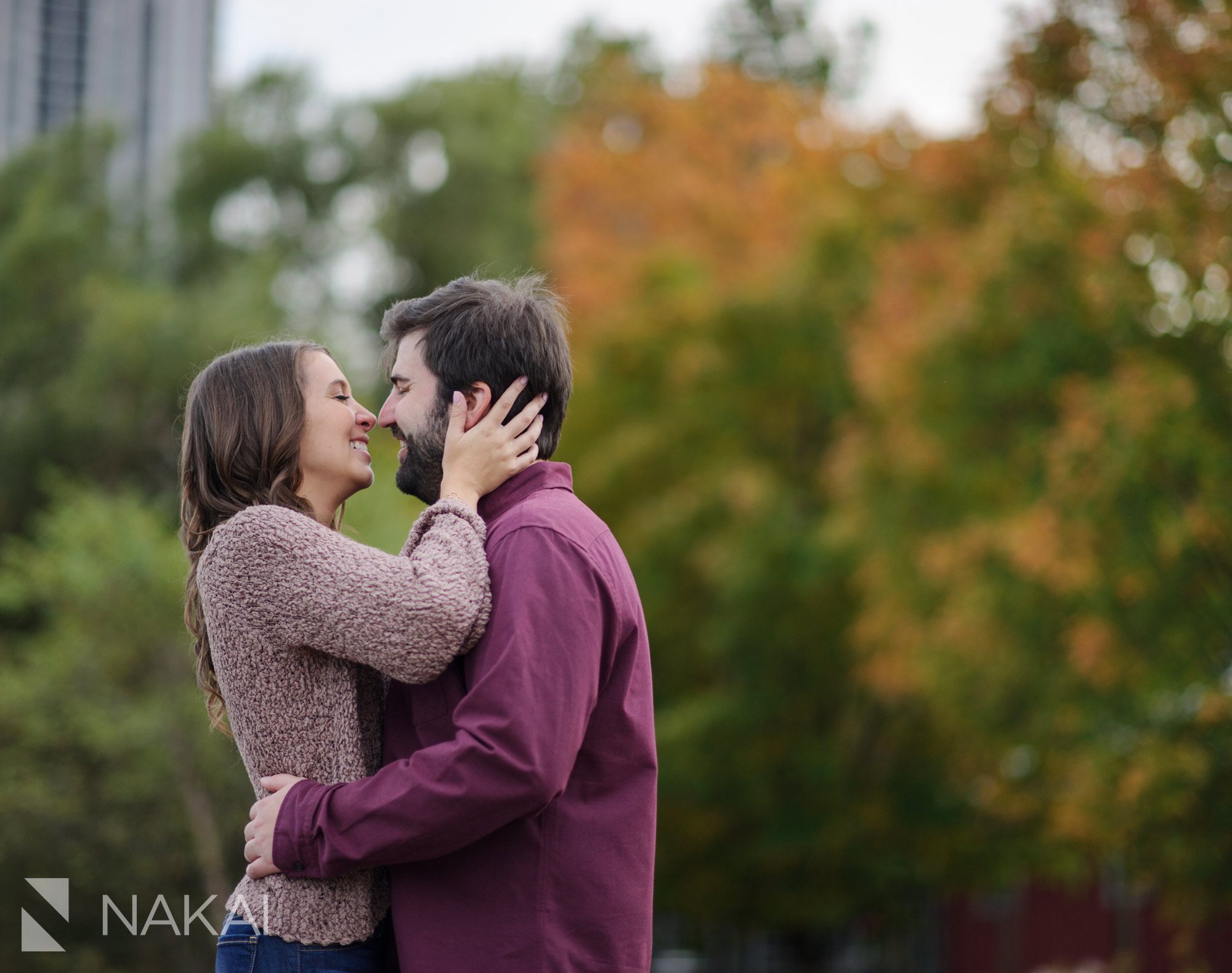 Lincoln park chicago engagement pictures