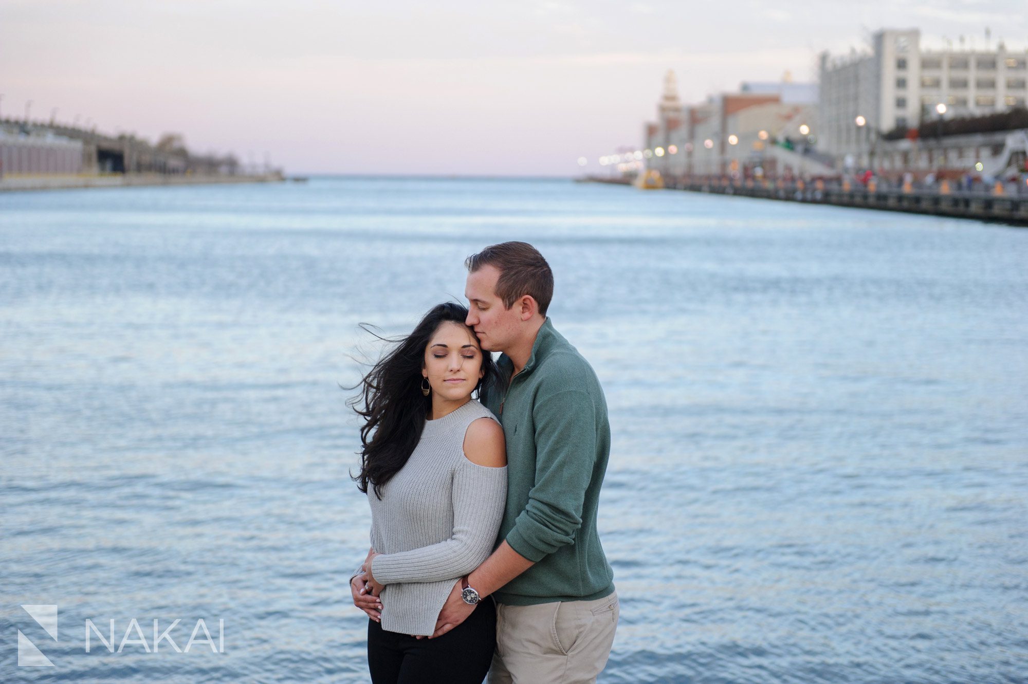 navy pier engagement pictures Chicago 