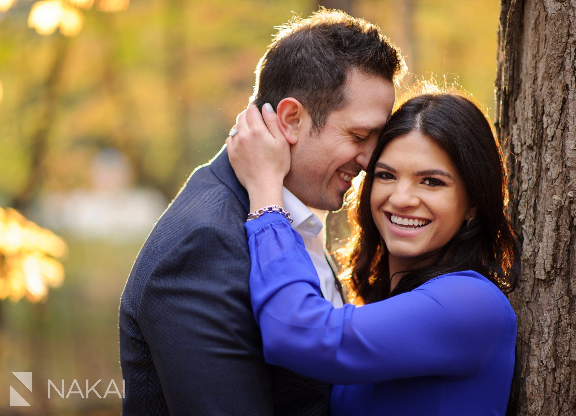 fall chicago engagement pictures couple