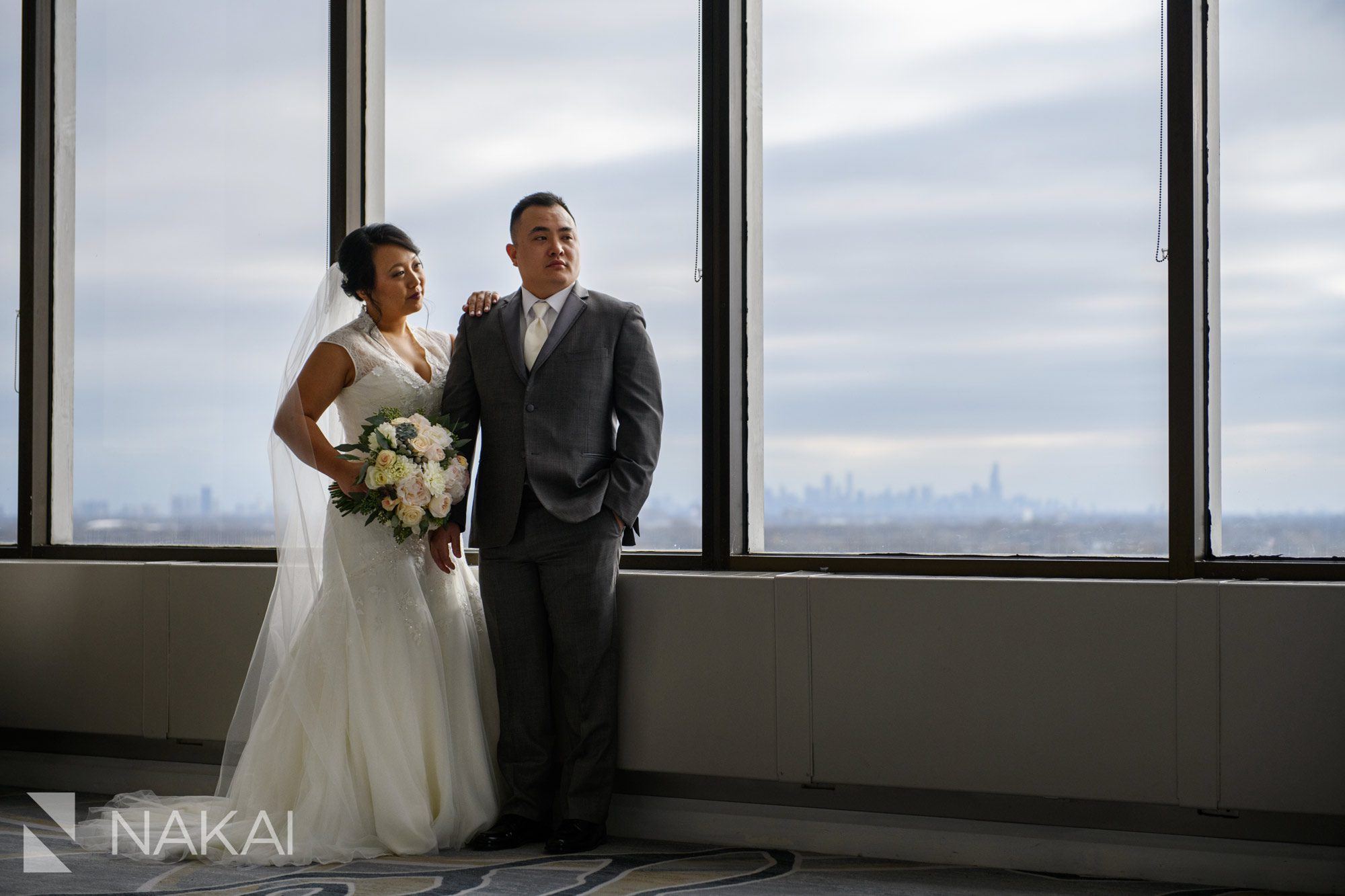 skokie double tree wedding pictures bride groom