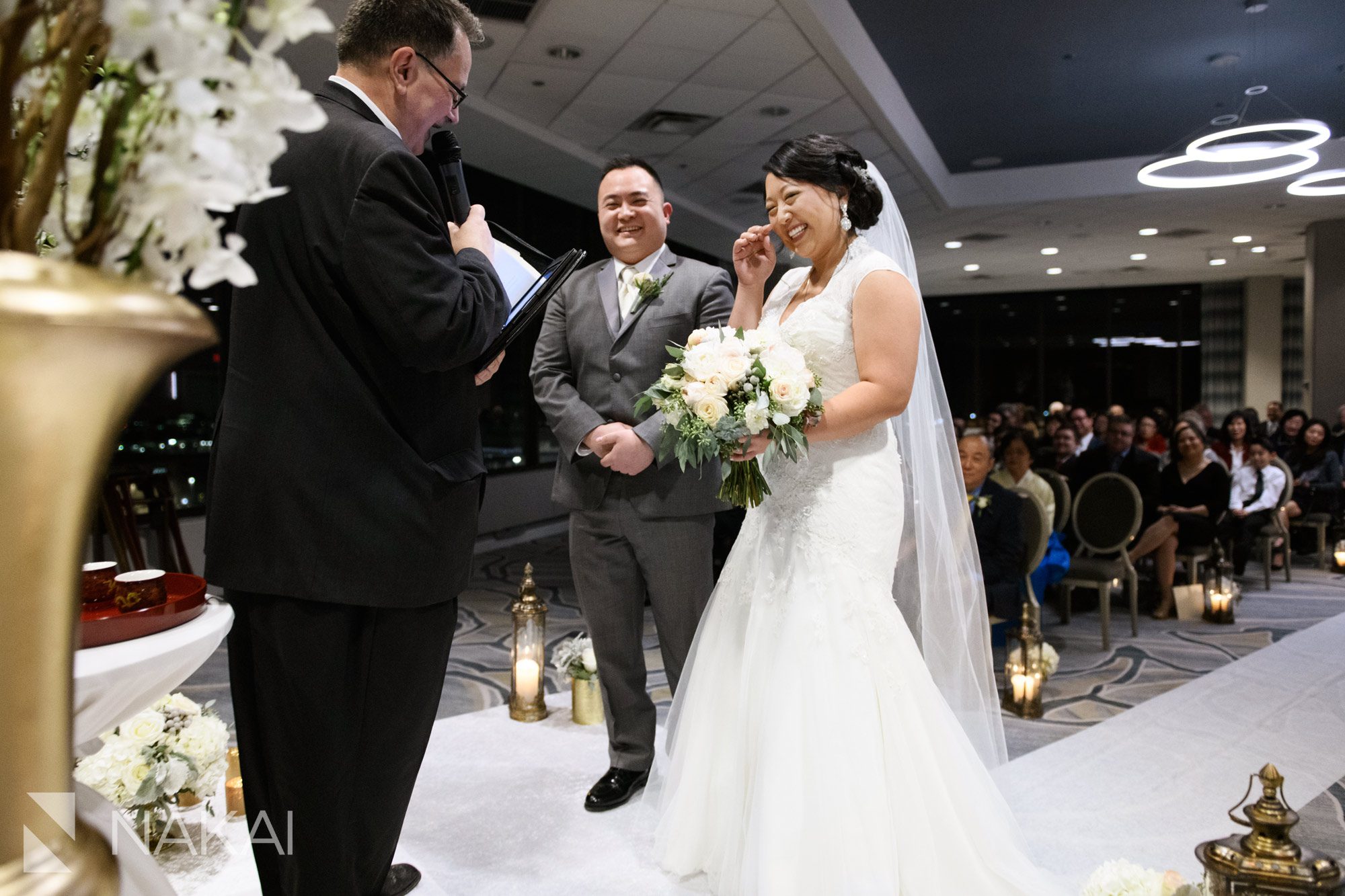 skokie double tree wedding ceremony pictures