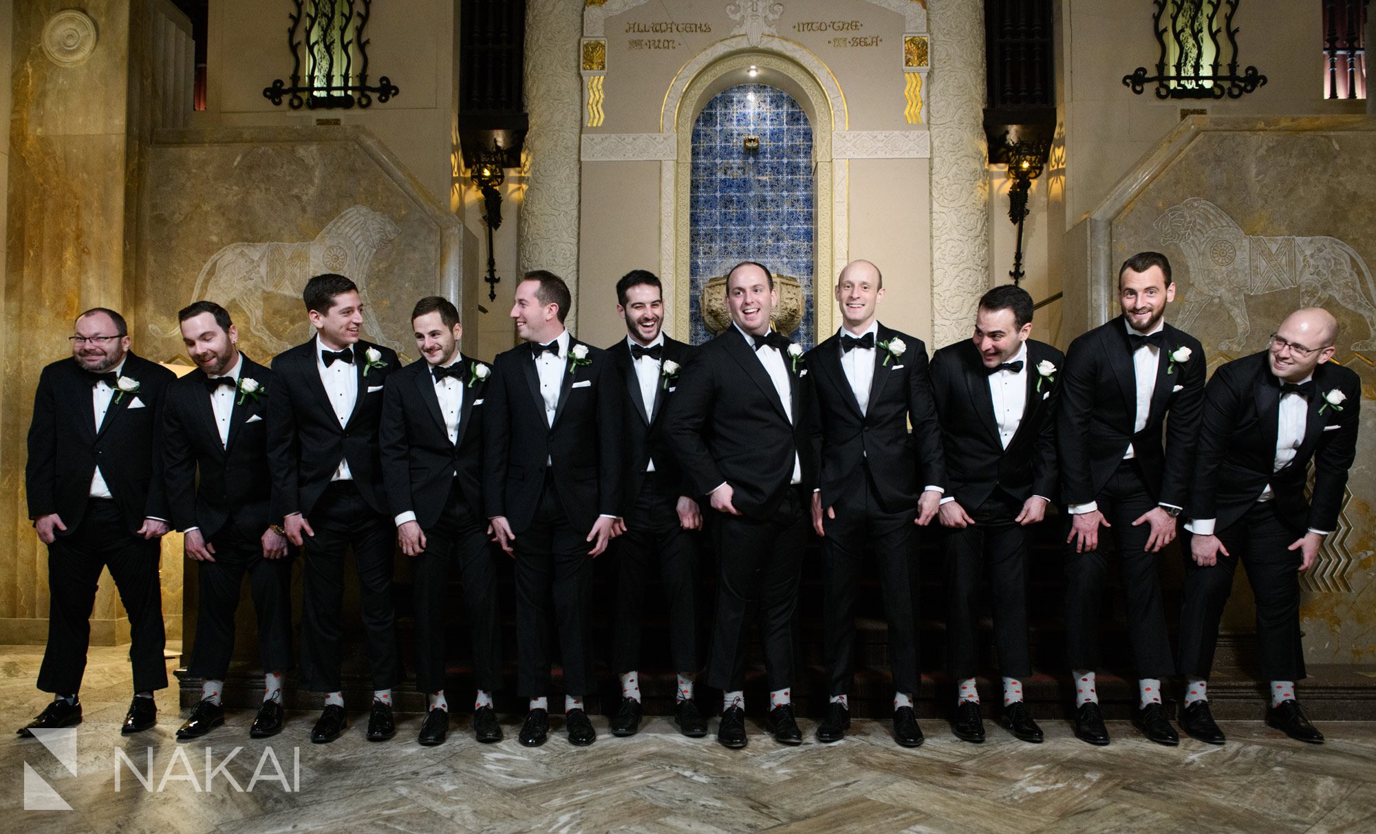 chicago intercontinental wedding pictures groomsmen