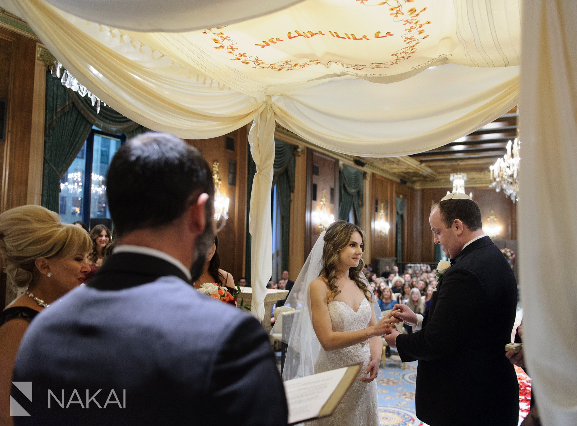 chicago intercontinental wedding photos jewish ceremony