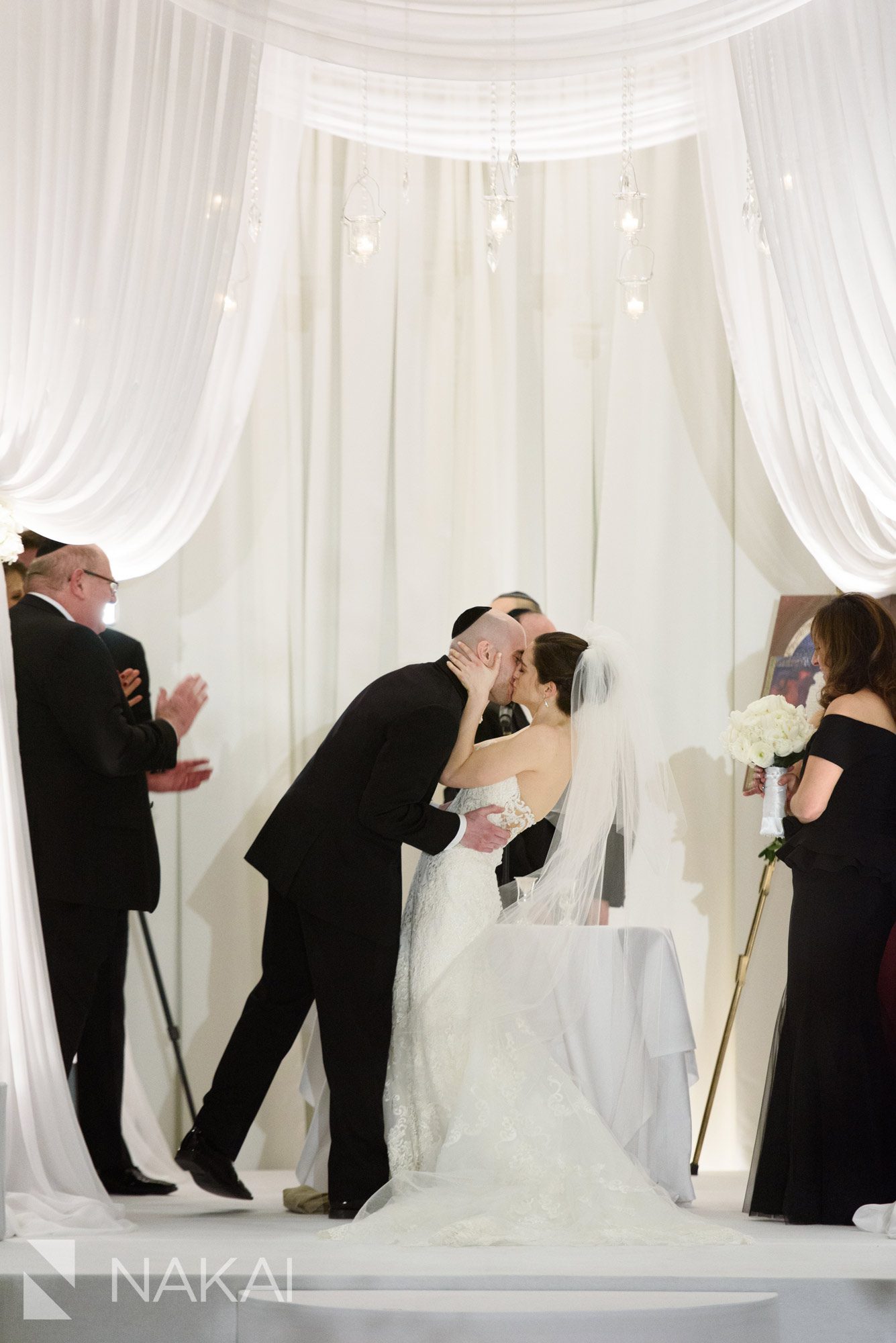 Chicago fairmont wedding photographer ceremony