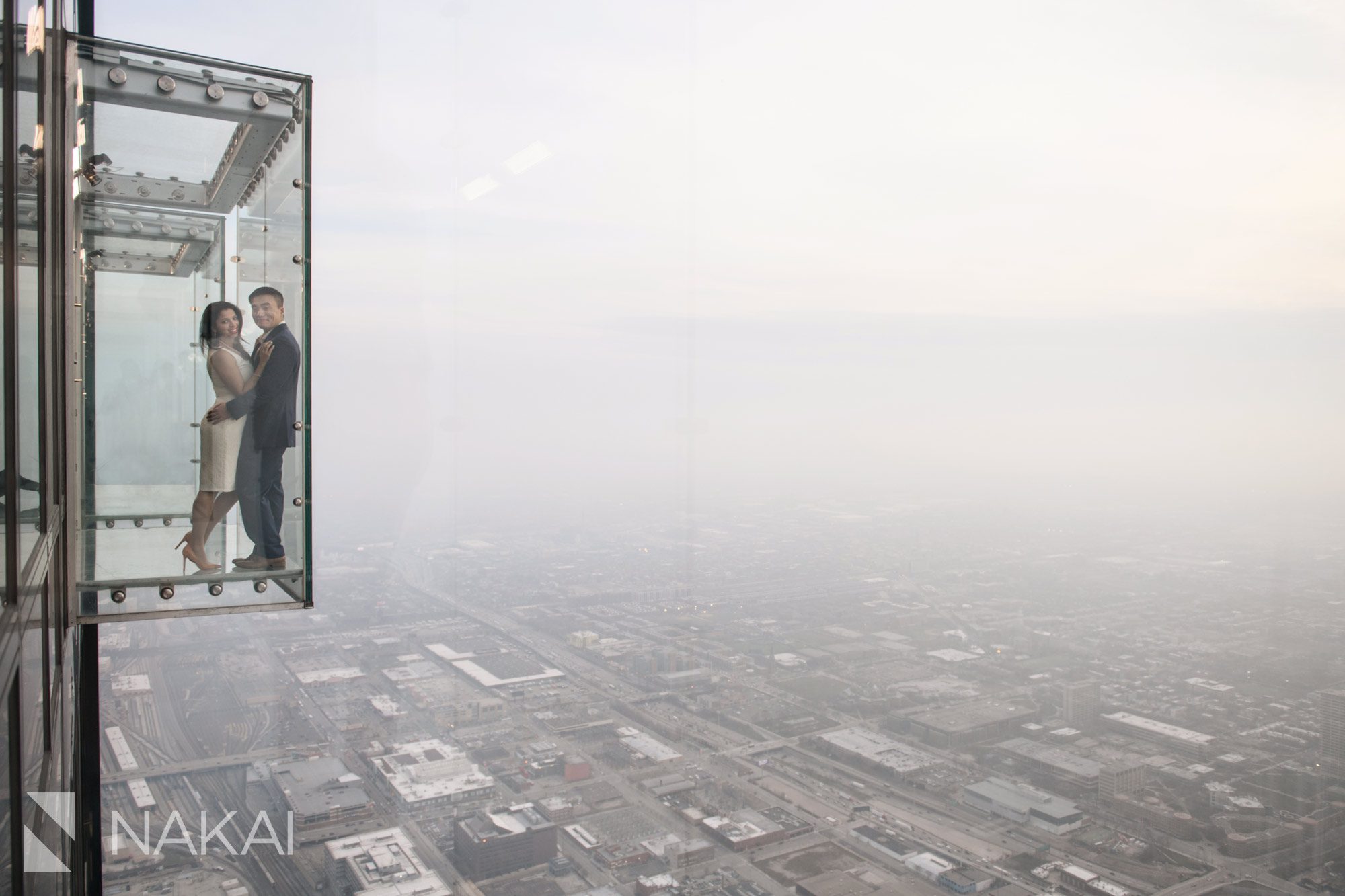 skydeck willis tower engagement photographer chicago