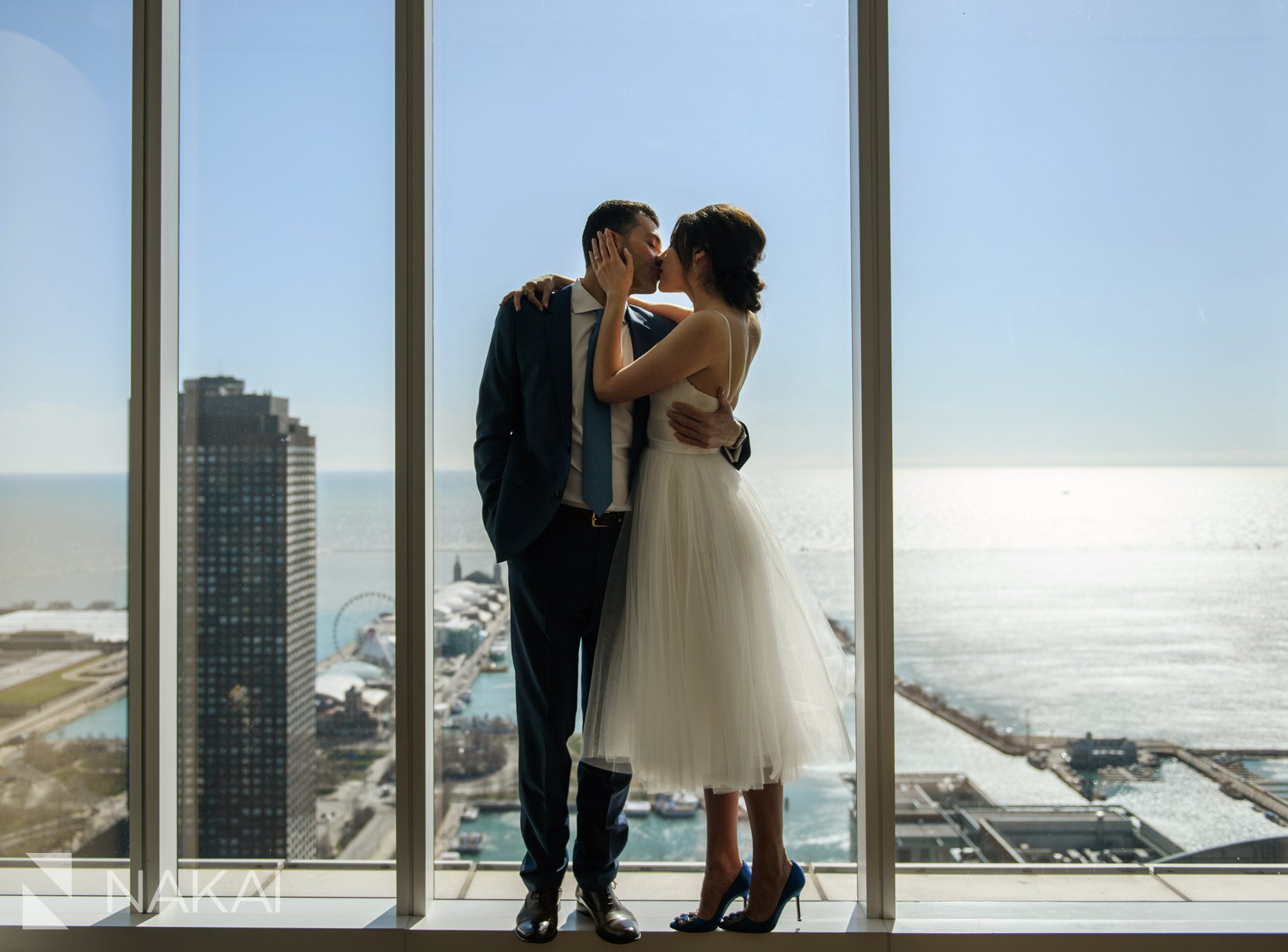 Chicago wedding picture skyline