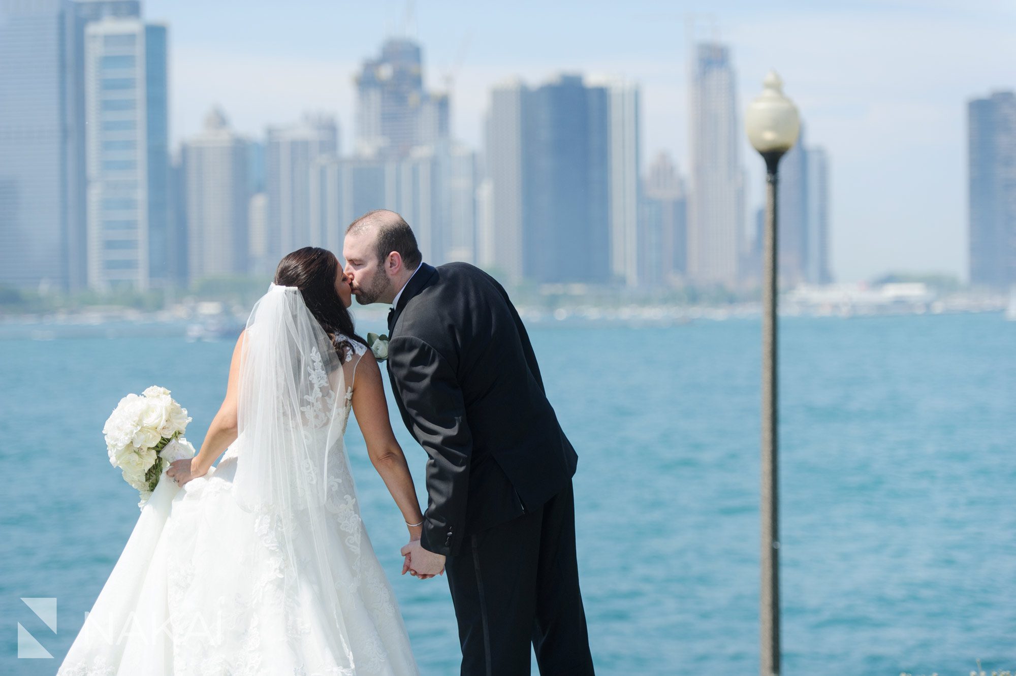 Chicago wedding photographer skyline location 