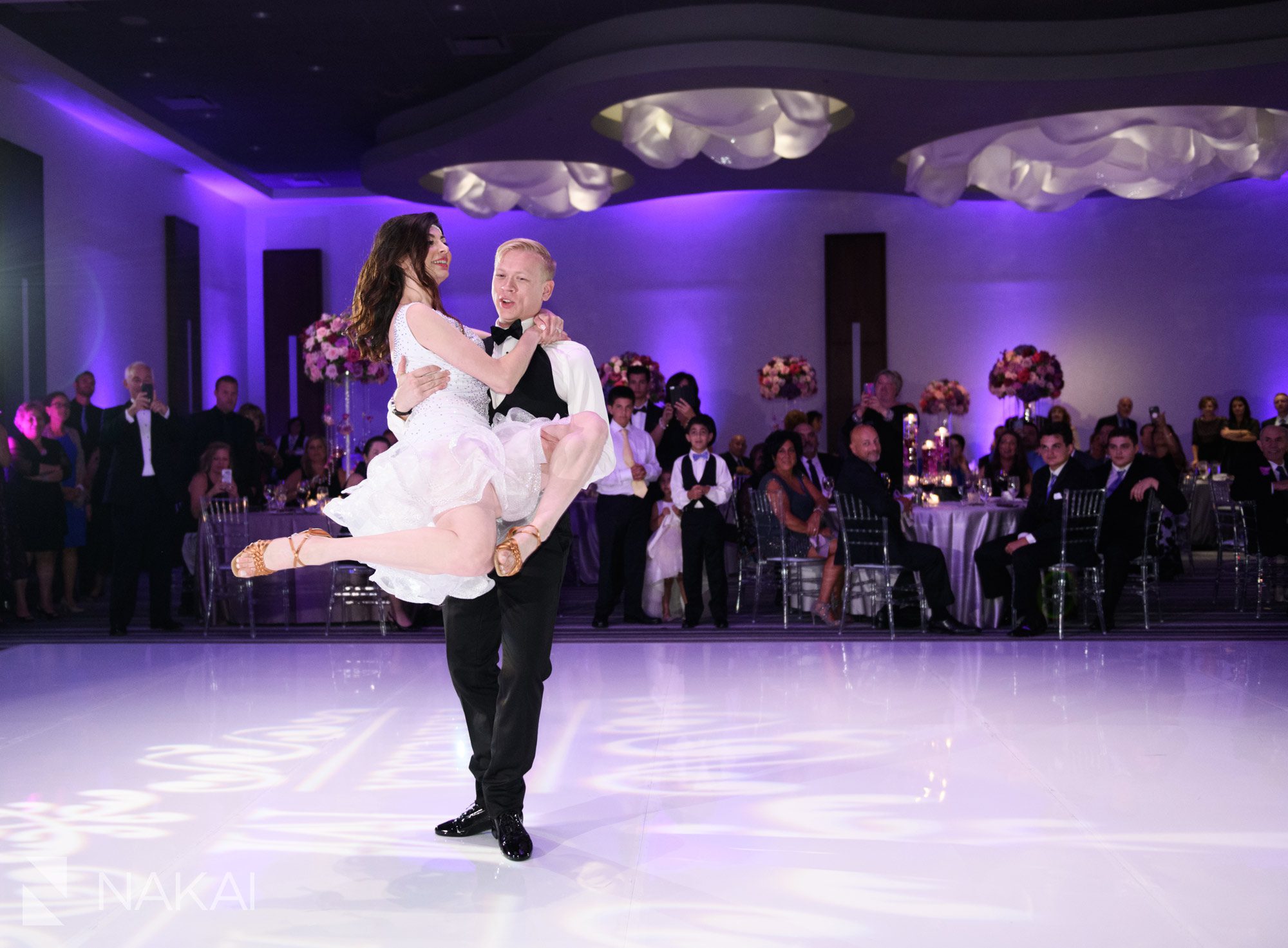 chicago loews o'hare wedding photos reception first dance