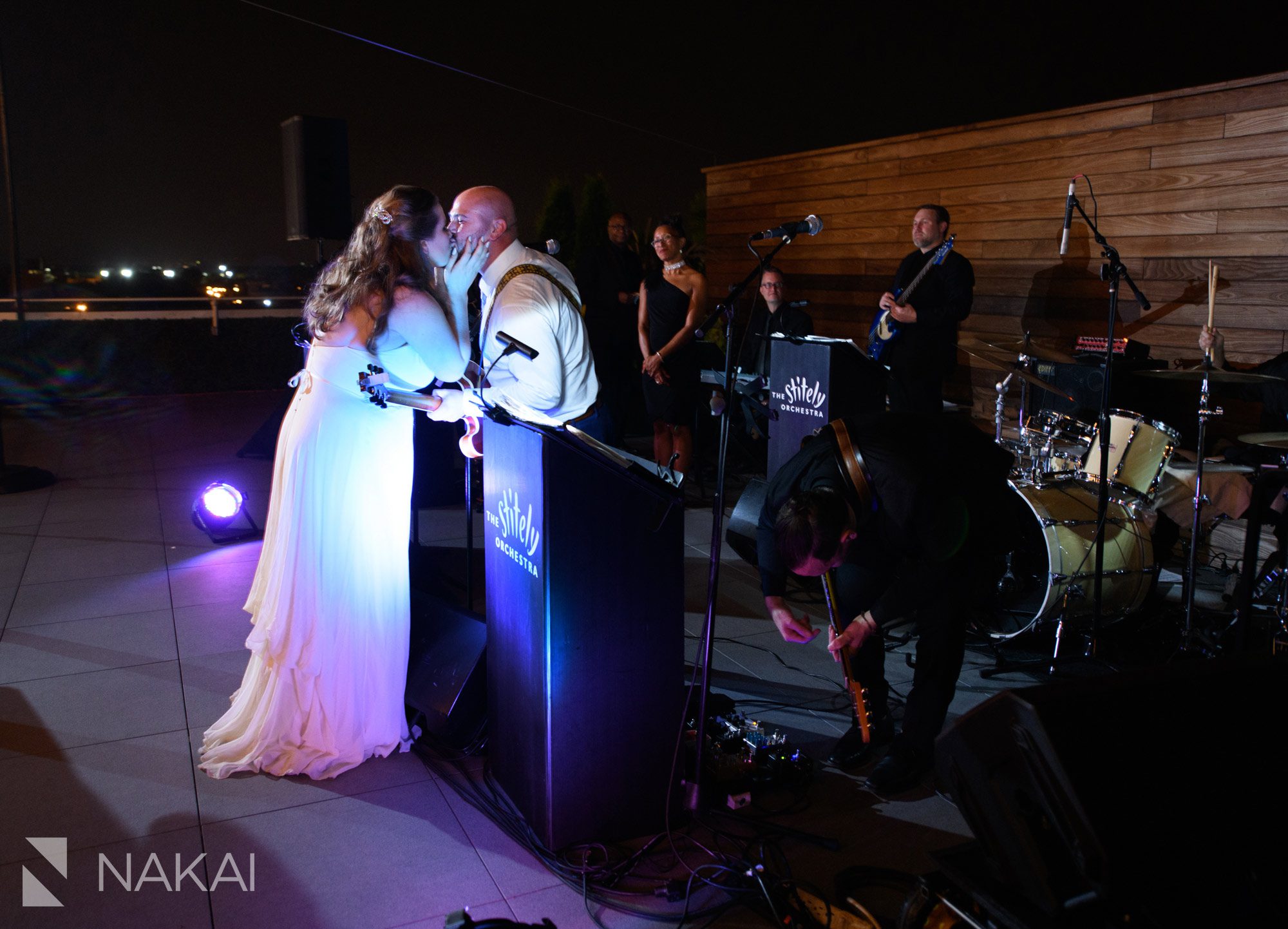 the hotel at midtown Chicago wedding photos reception