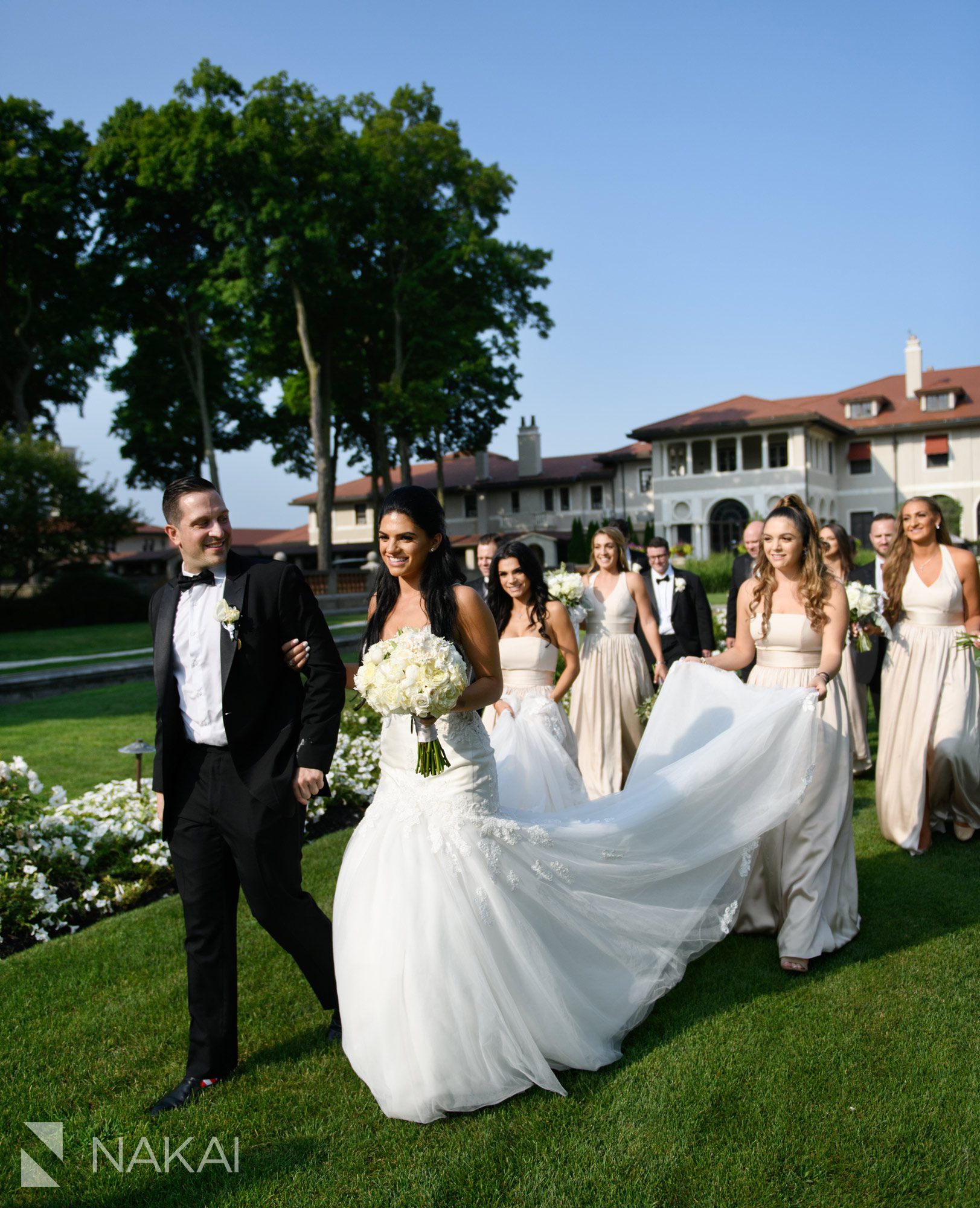 armour house wedding photos bridal party