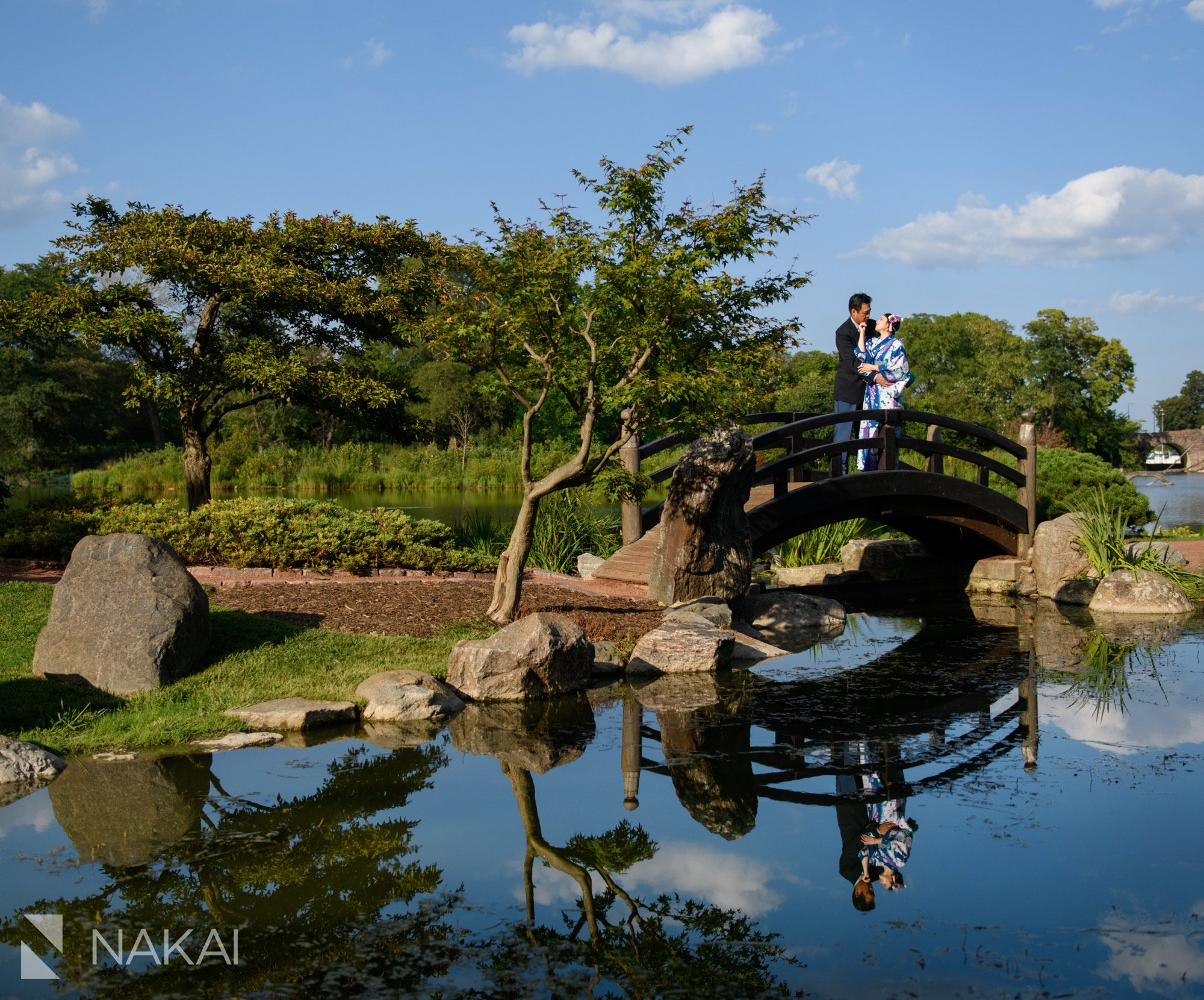 chicago Japanese garden engagement photos Osaka kimono