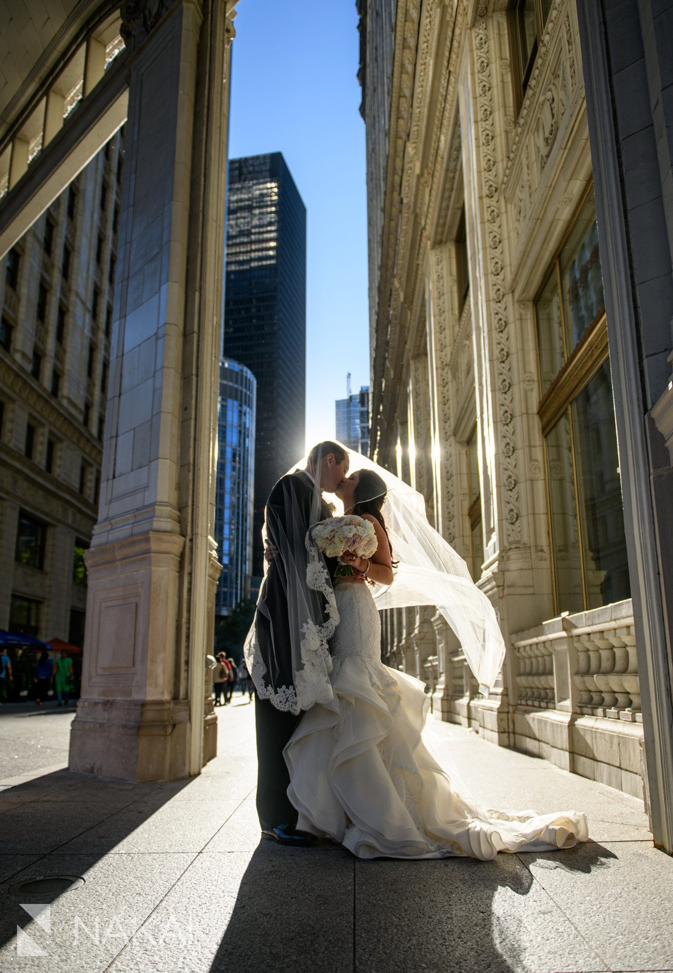 best Chicago wedding photography bride groom Wrigley building