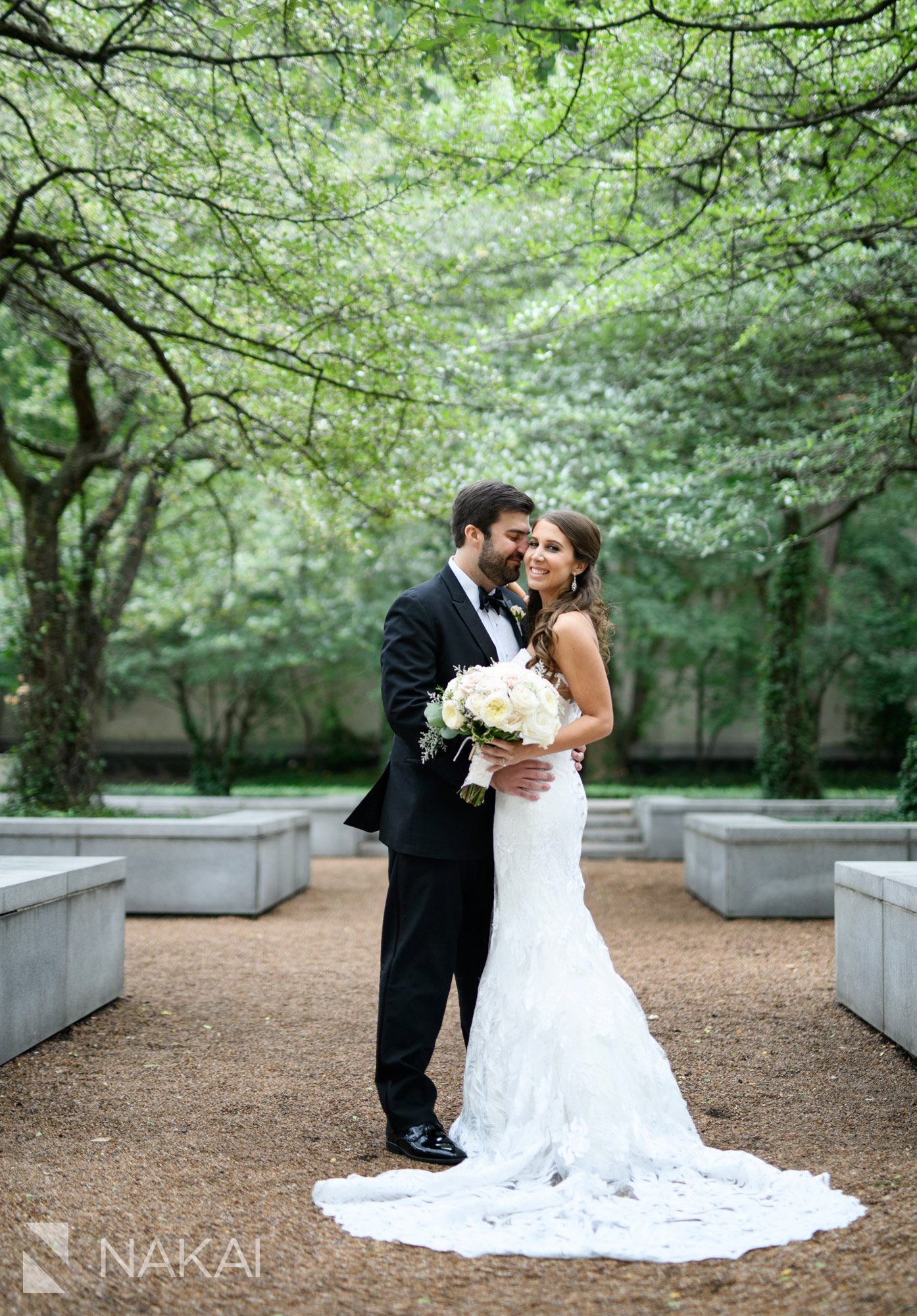 Chicago art institute wedding photographer bride groom
