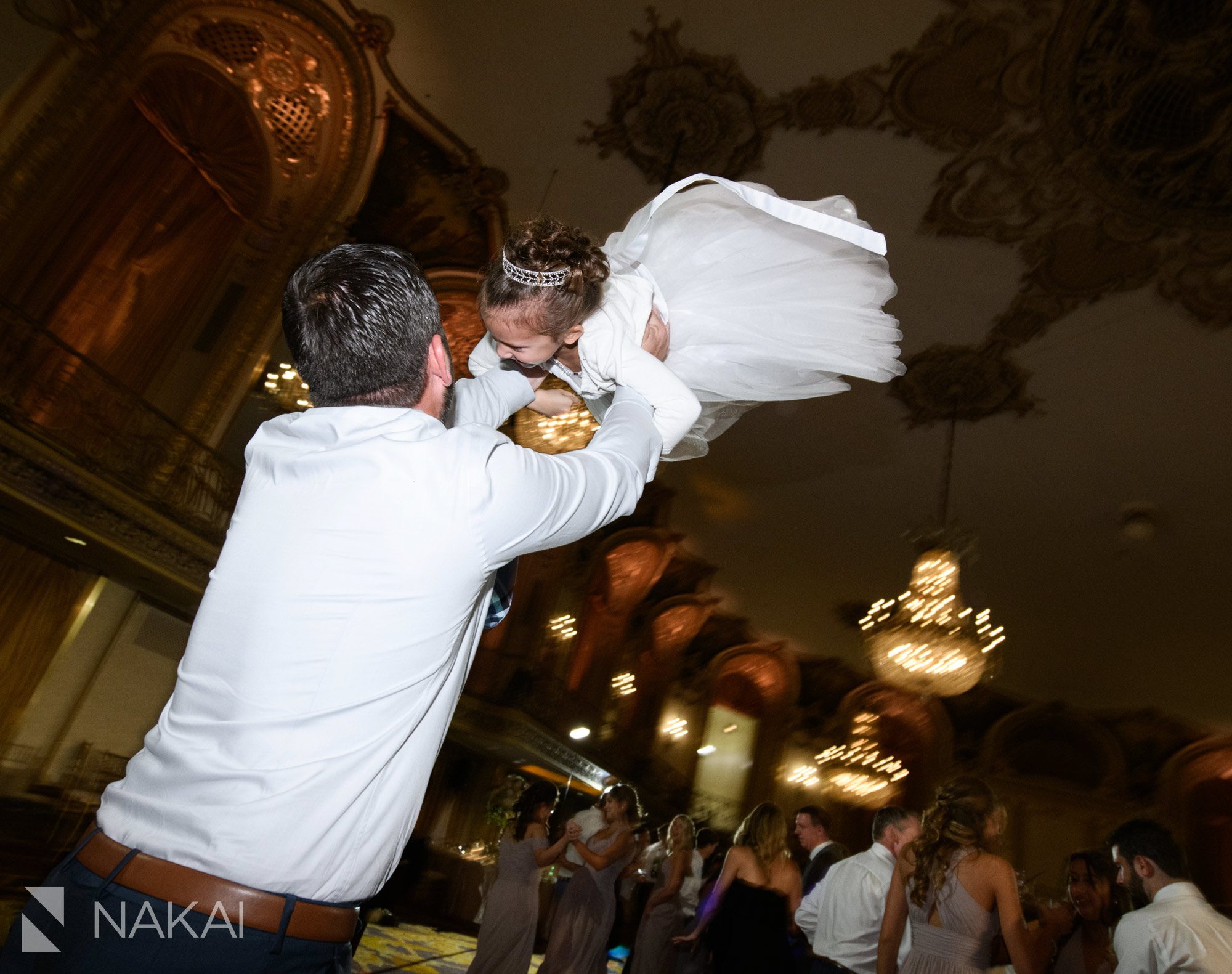 hilton Chicago wedding photographer dancing