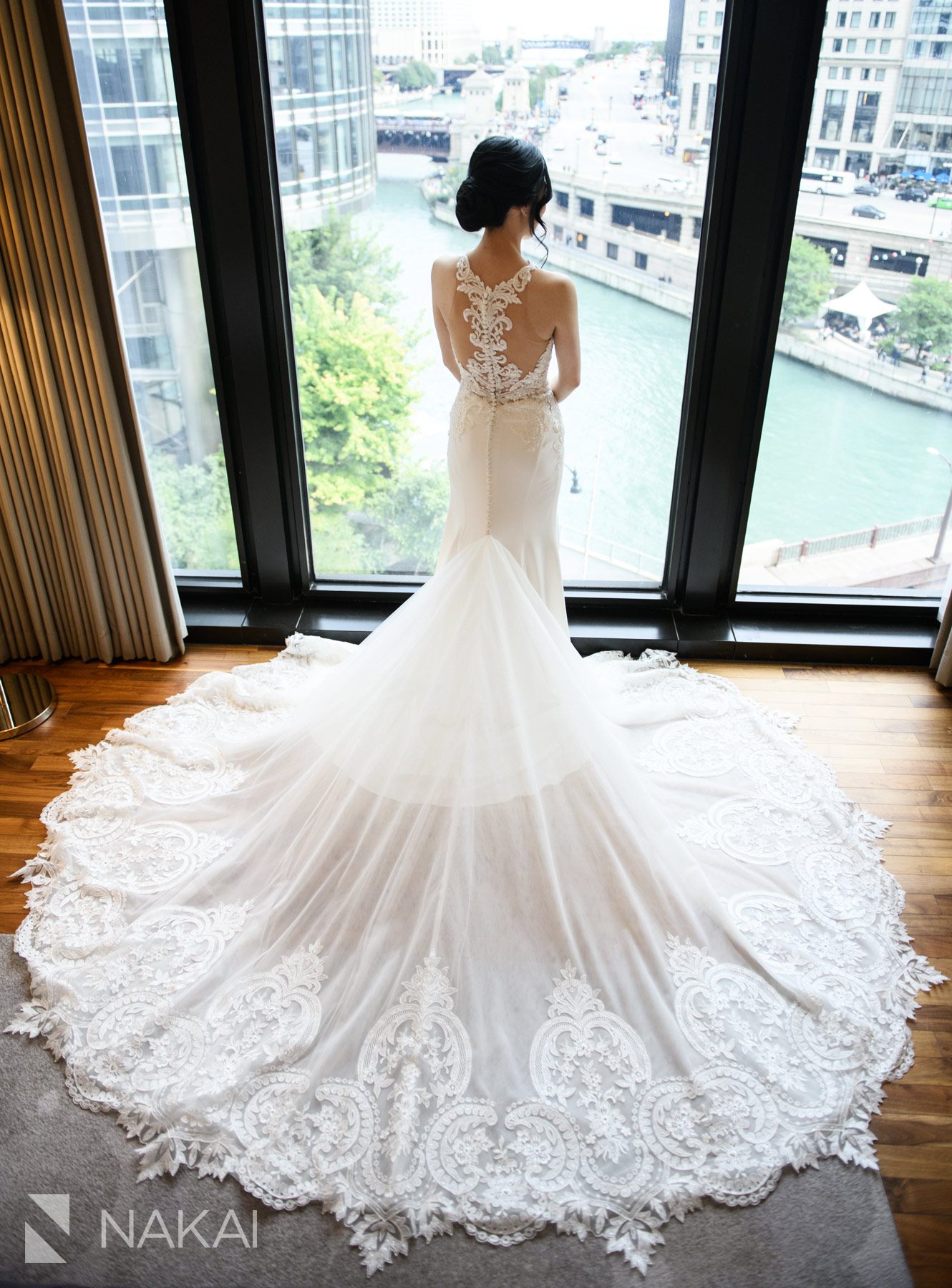 Langham Chicago wedding pictures getting ready details