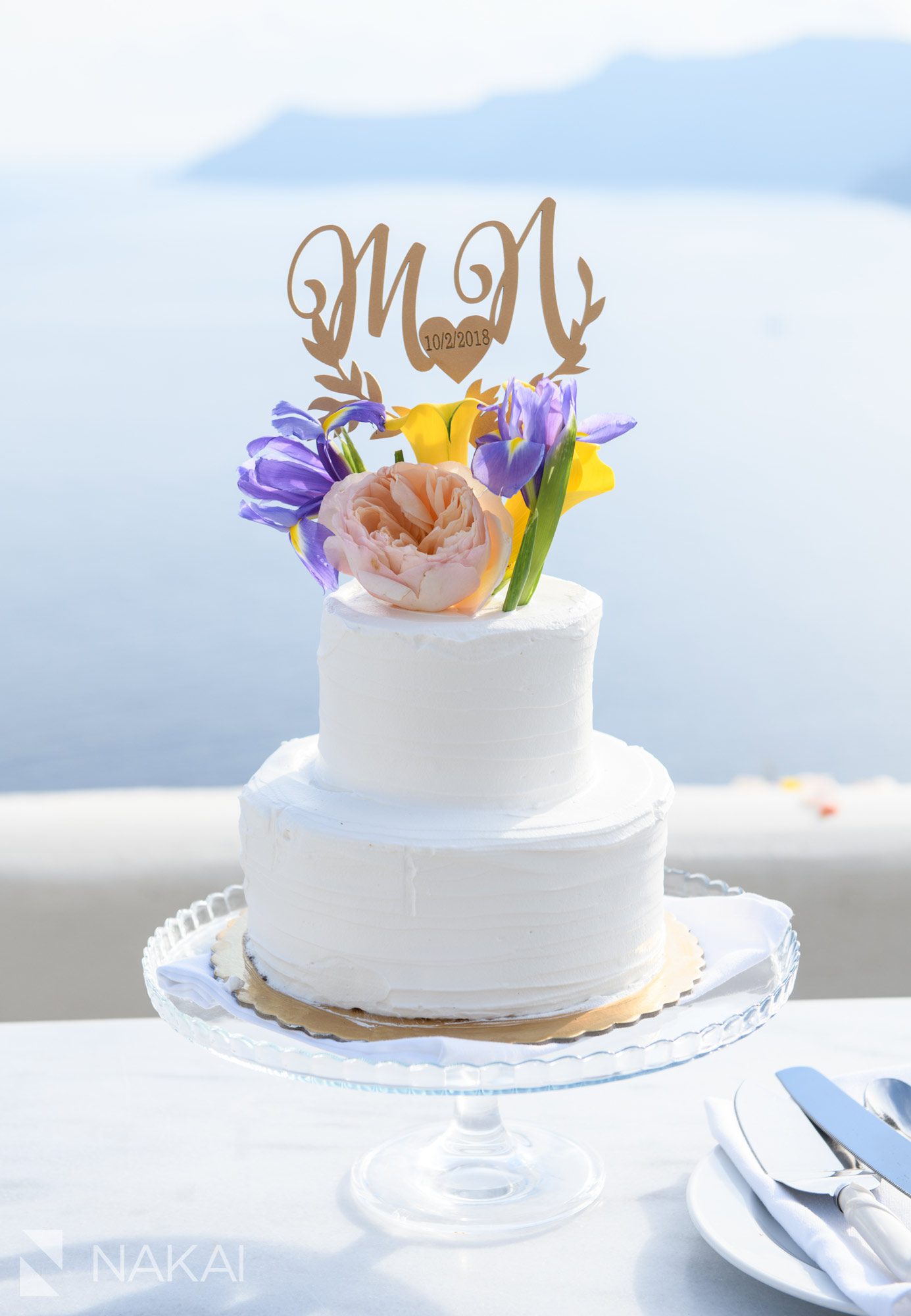 destination wedding photos in Oia Santorini Greece wedding details