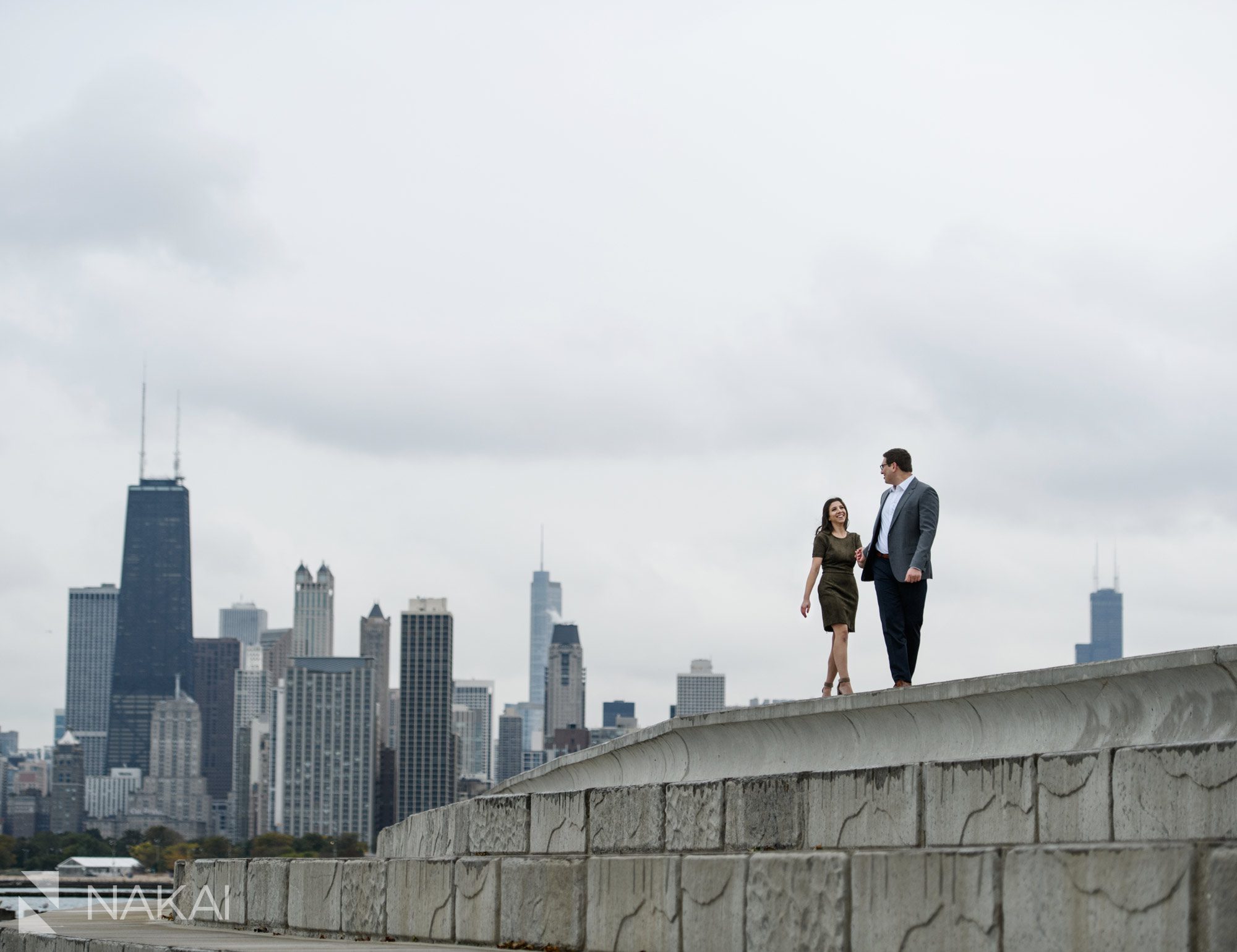 chicago skyline engagement photo