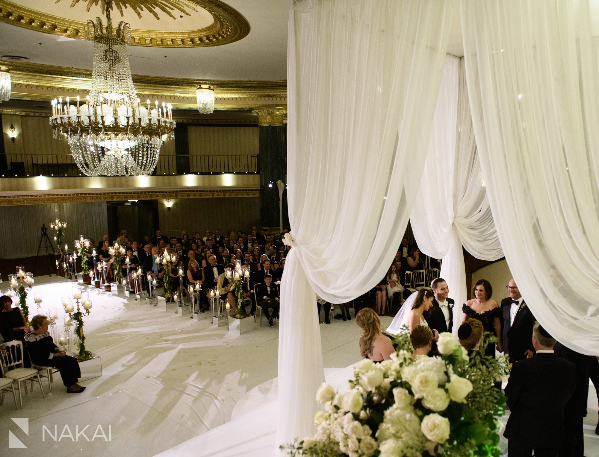 intercontinental magnificent mile wedding pictures grand ballroom chicago
