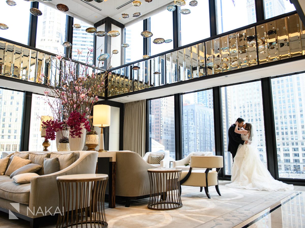 best Chicago wedding venue photos Langham lobby
