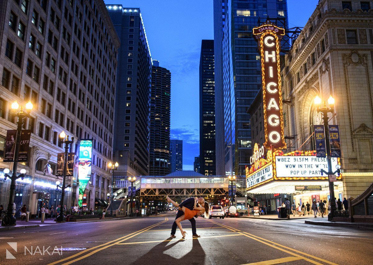 chicago proposal shoot photo on state street