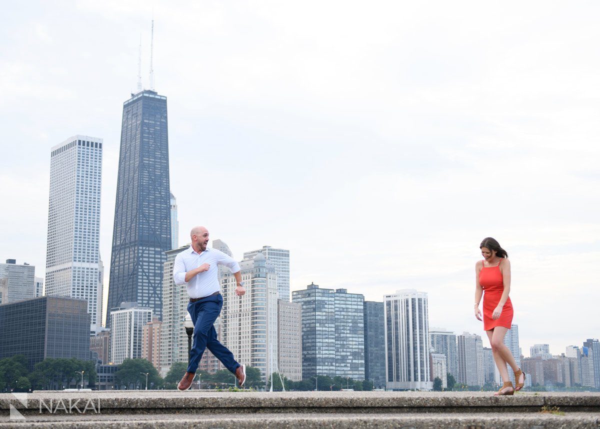 destination engagement photographer chicago skyline