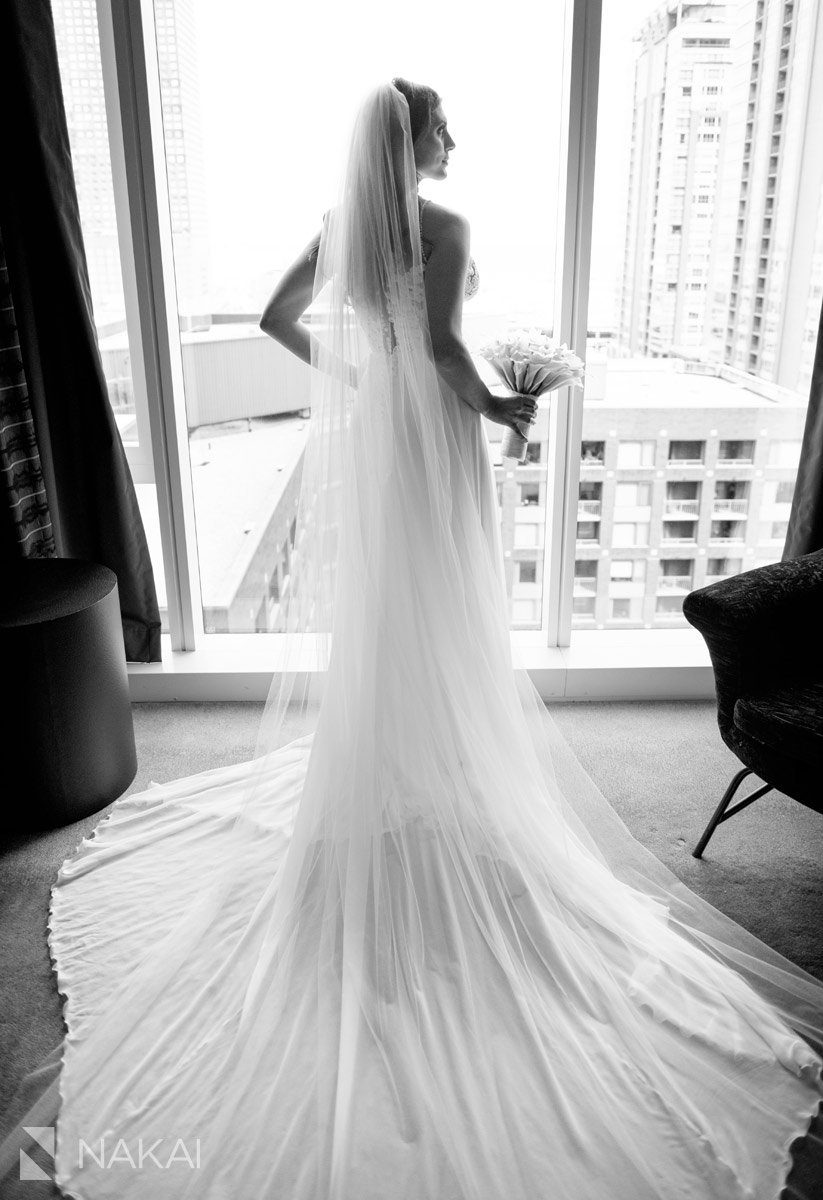 best loews chicago wedding photographer bride getting ready