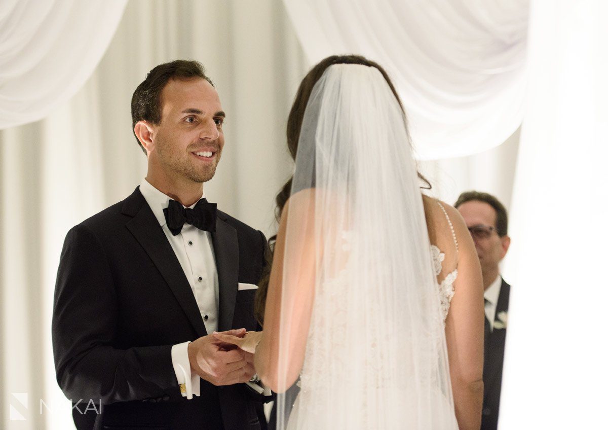 loews chicago wedding photographer ceremony jewish