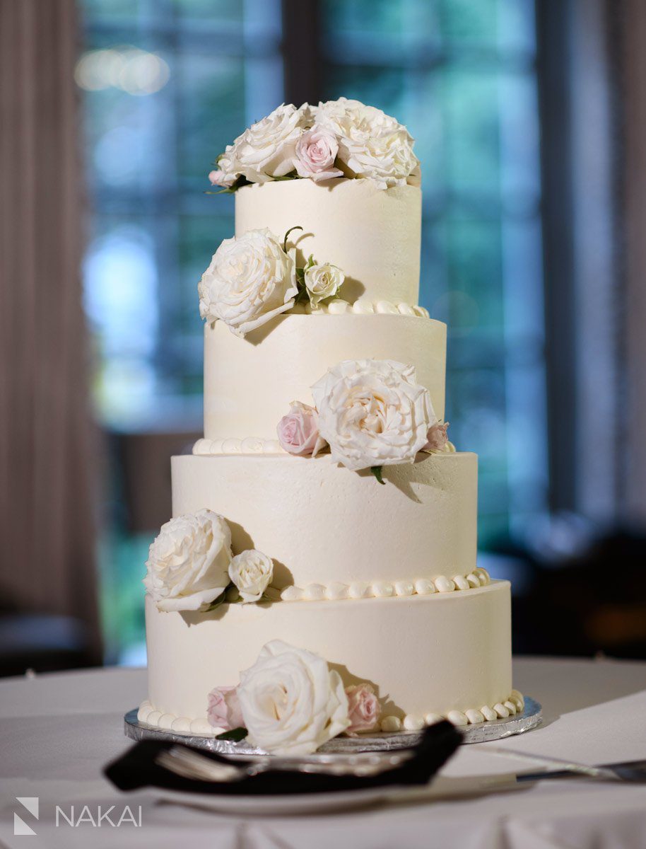 knollwood club Lake Forest wedding reception pictures cake