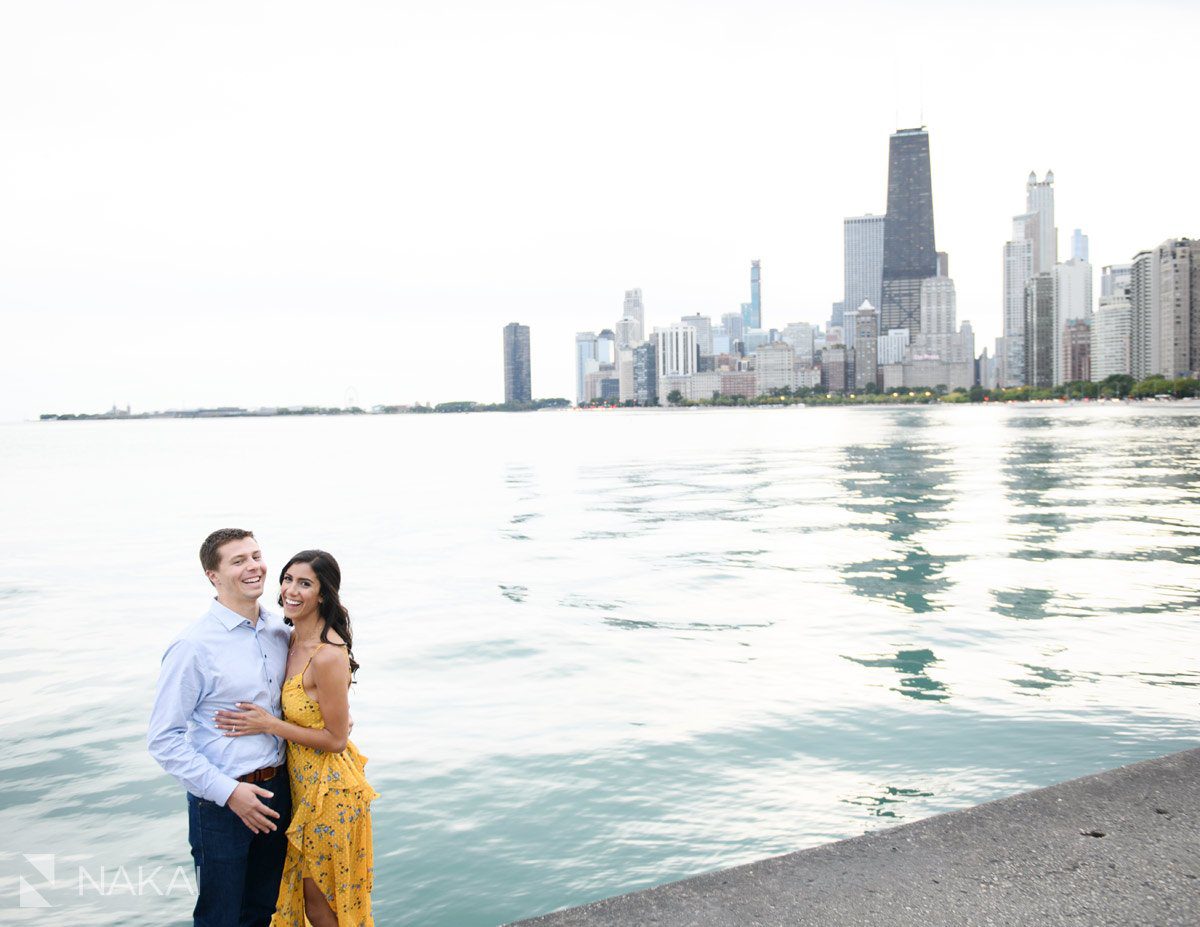 best chicago engagement photos skyline north ave beach