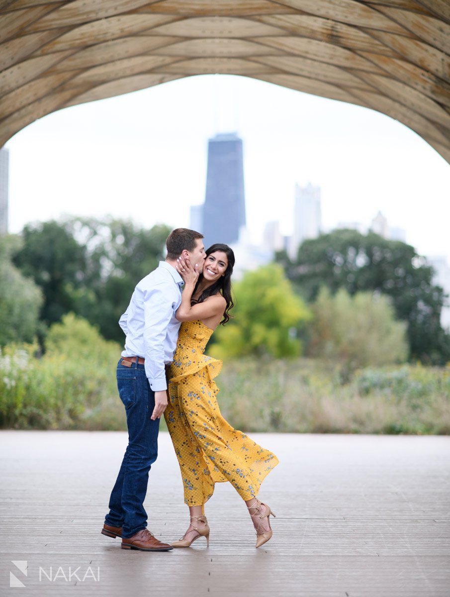 best chicago engagement photographer honeycomb Lincoln park south pond