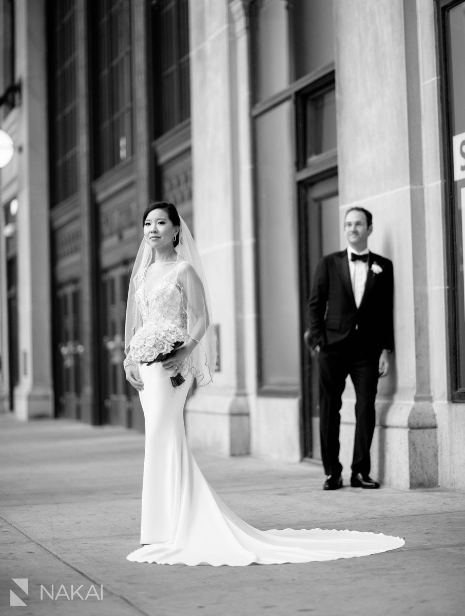 best union station wedding photographer bride groom