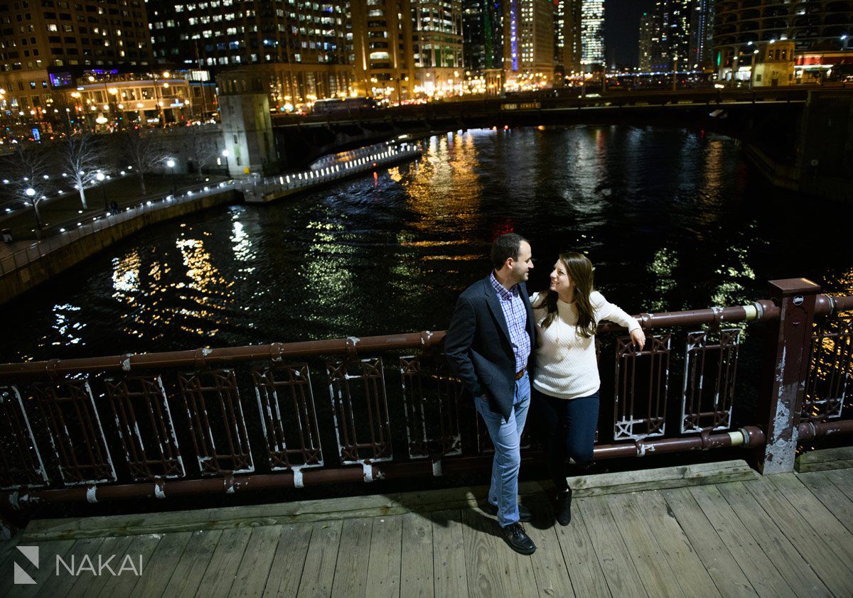 chicago proposal photo engagement riverwalk night