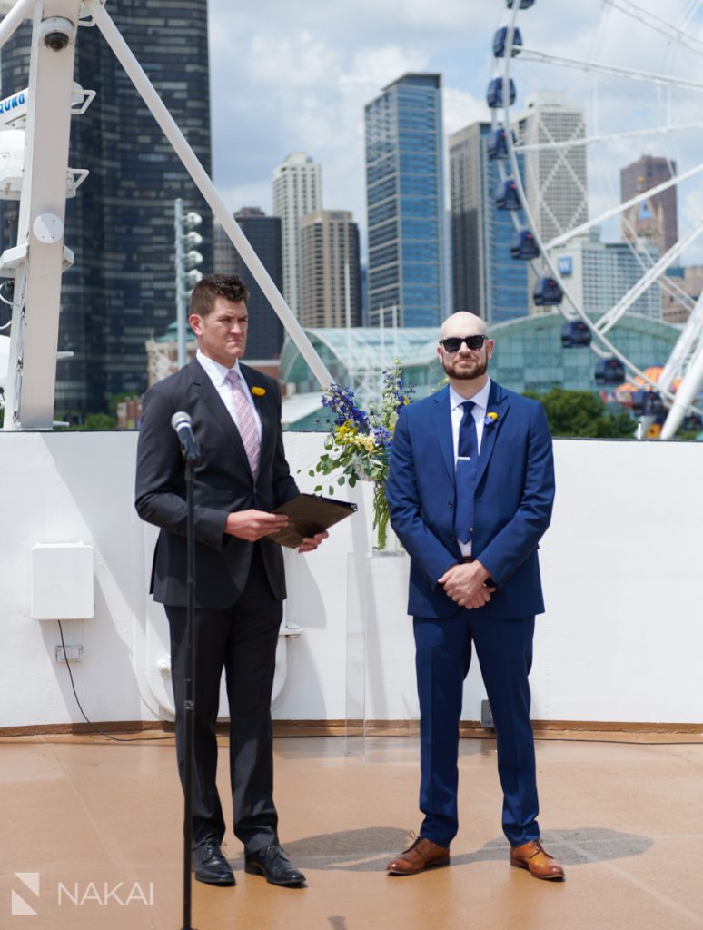 micro wedding ceremony pictures chicago boat odyssey