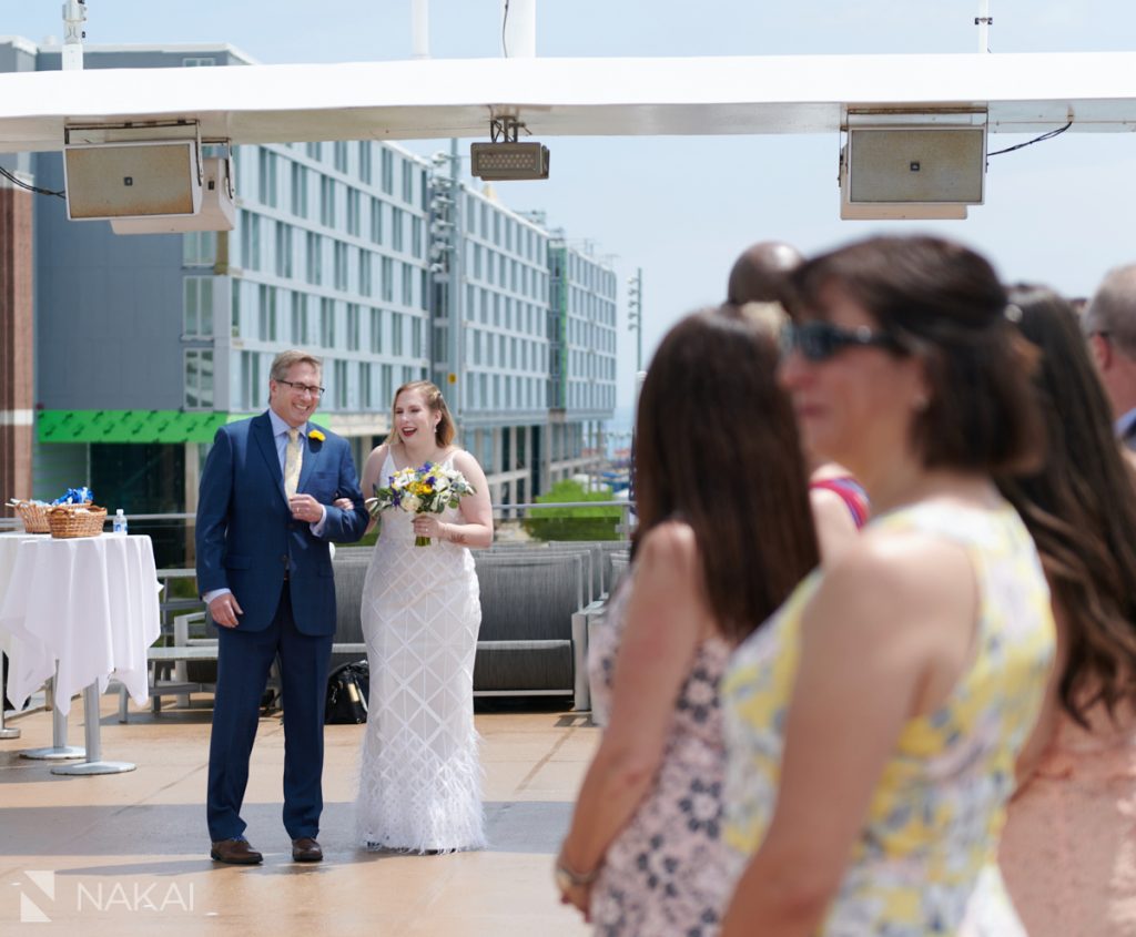 micro wedding photographer chicago boat odyssey