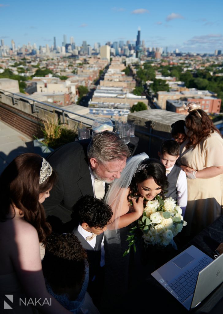 chicago intimate wedding photographer robey rooftop
