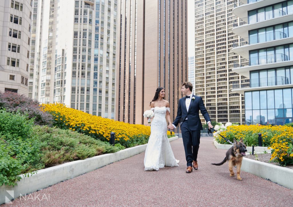 covid wedding photos chicago Radisson blu outdoor rooftop