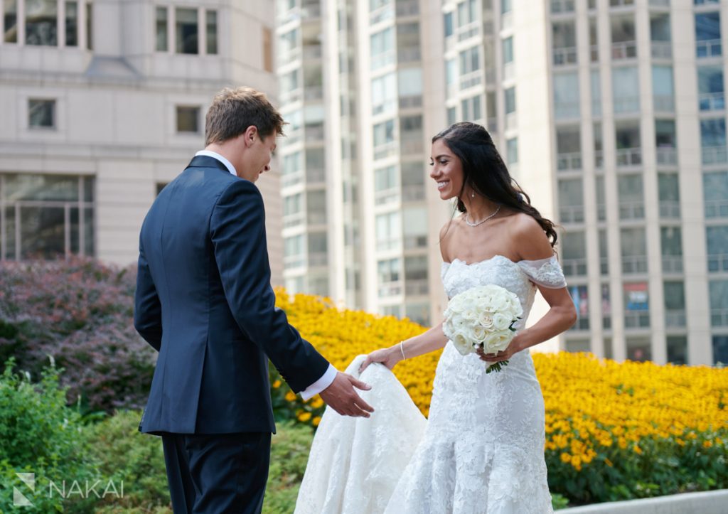 chicago covid wedding pictures Radisson blu outdoor rooftop