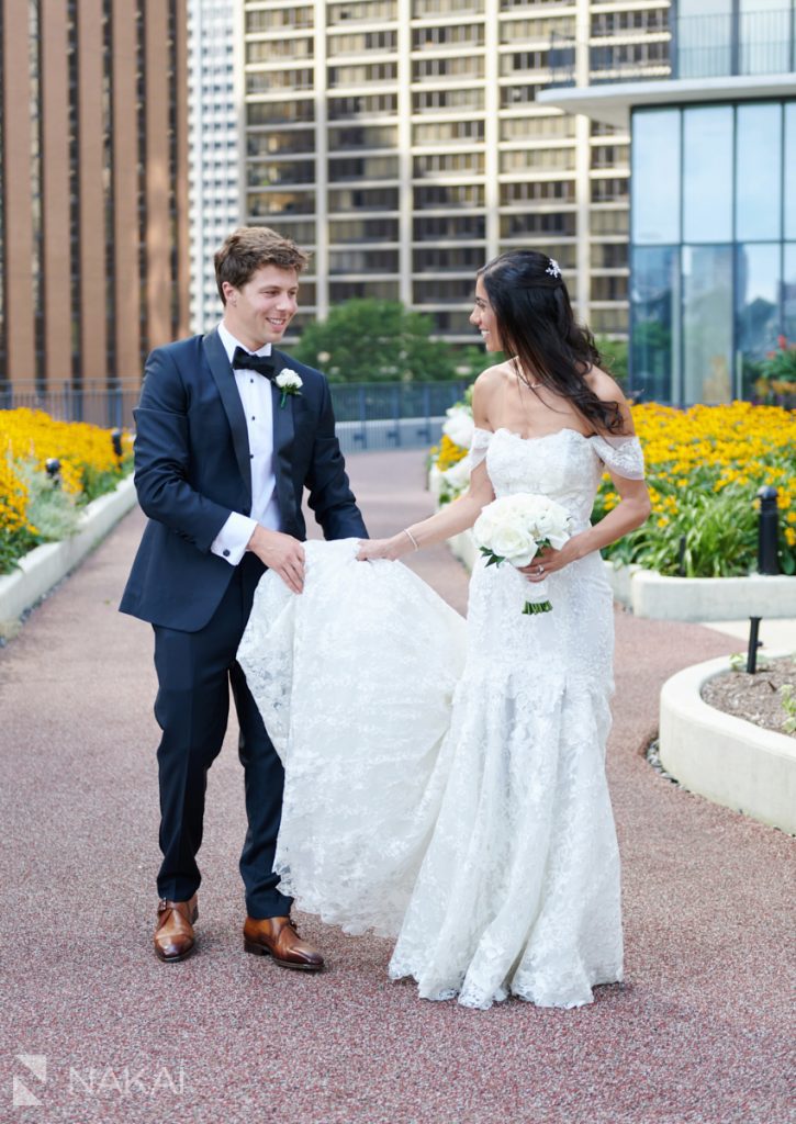 chicago covid wedding pictures Radisson blu outdoor rooftop