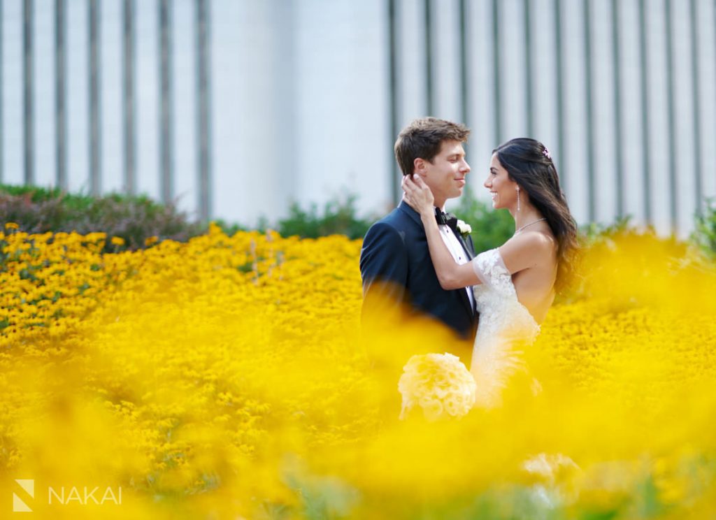 covid wedding photos chicago Radisson blu outdoor rooftop