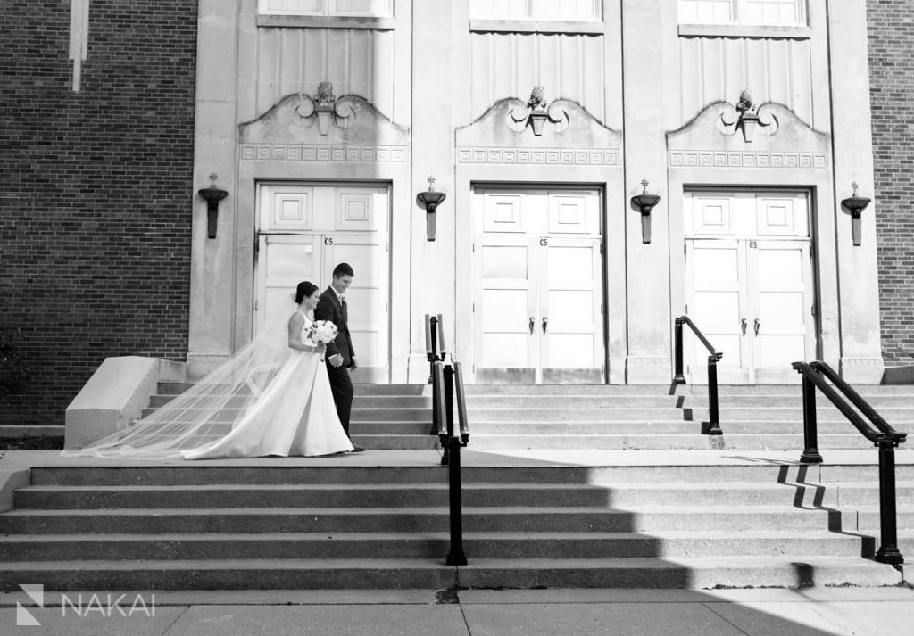 covid church wedding photos chicago north suburbs