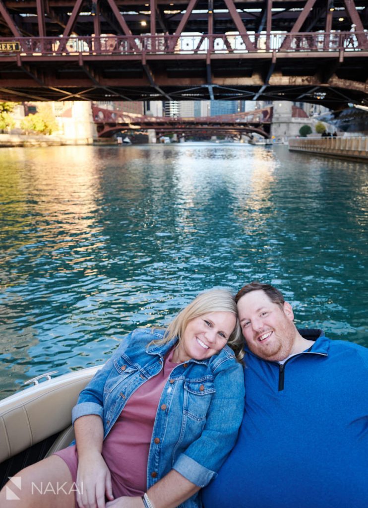 chicago boating engagement pictures river