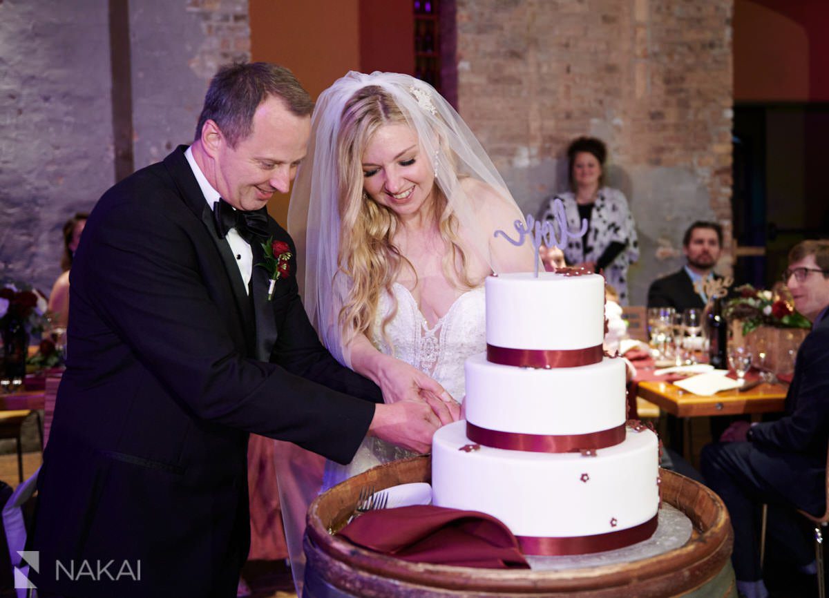 Chicago city winery reception wedding photos cake cutting