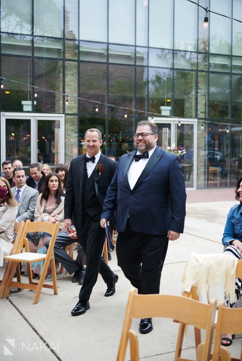 Chicago city winery ceremony wedding photographer bride groom